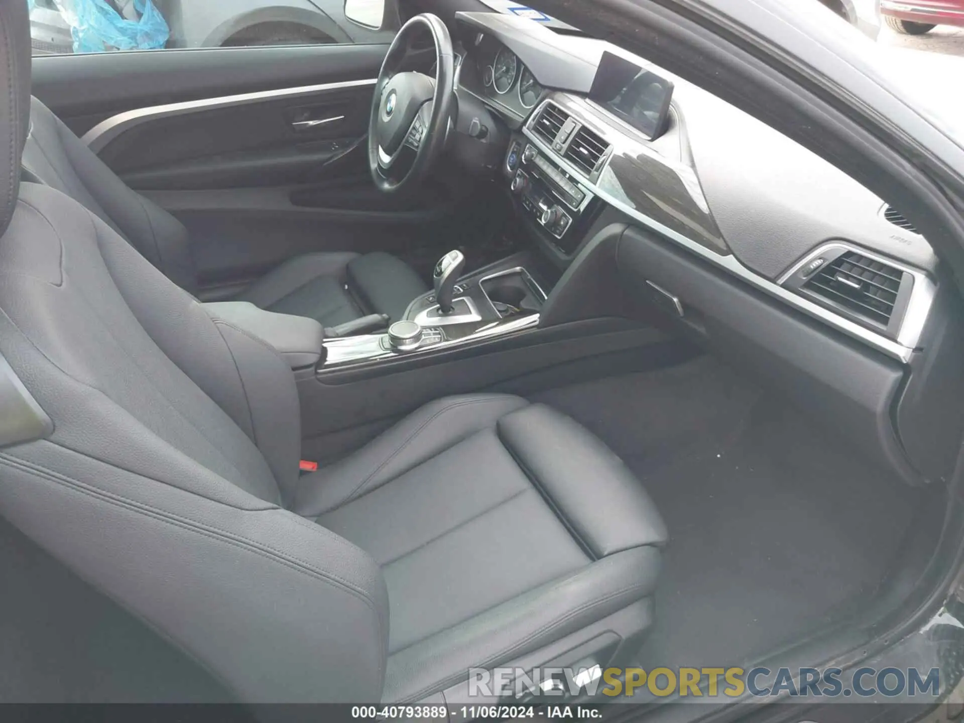 5 fotografías del automóvil dañado WBA4W3C09LAG91735 BMW 430I 2020