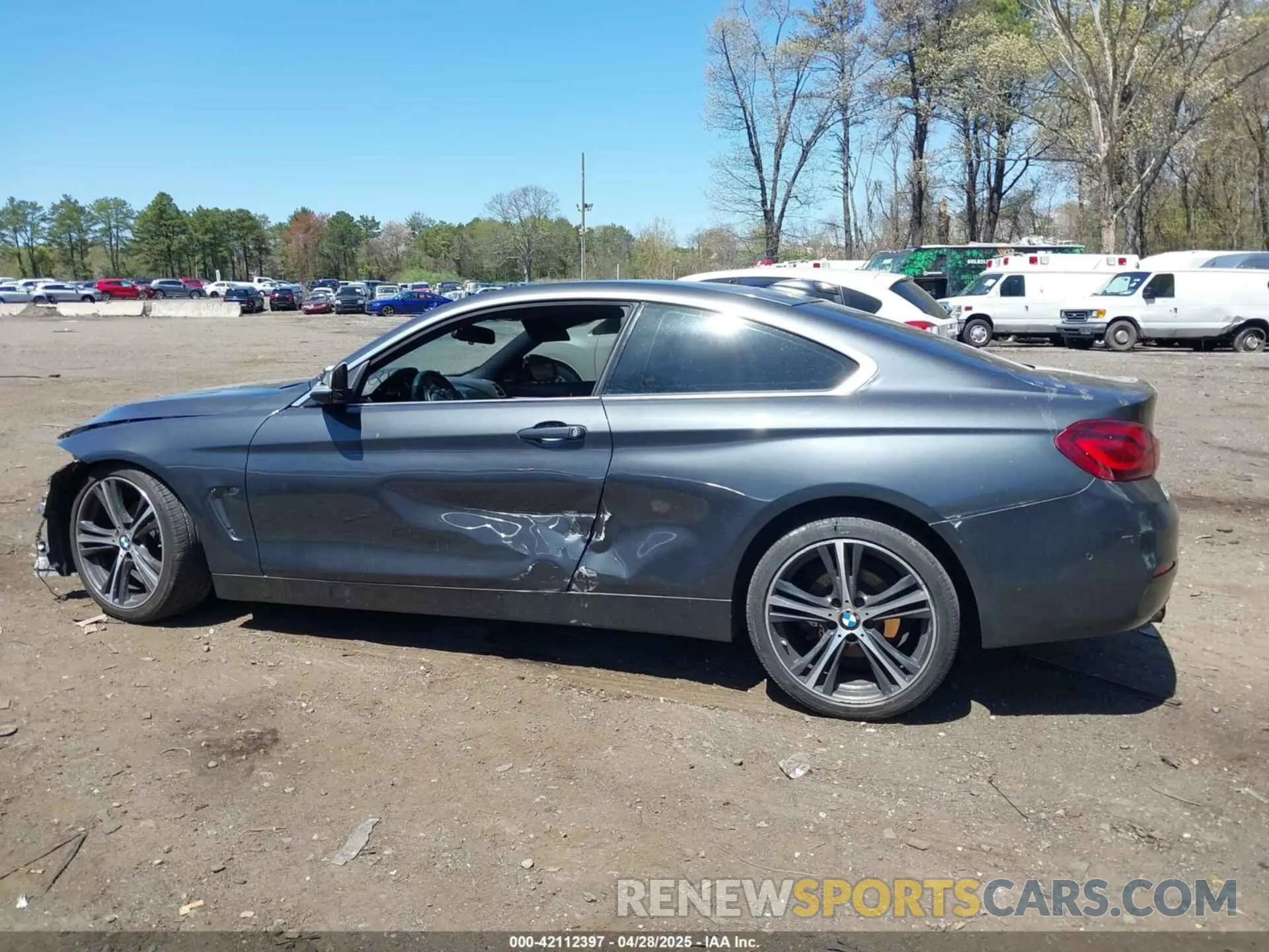14 fotografías del automóvil dañado WBA4W5C05LFH46602 BMW 430I 2020