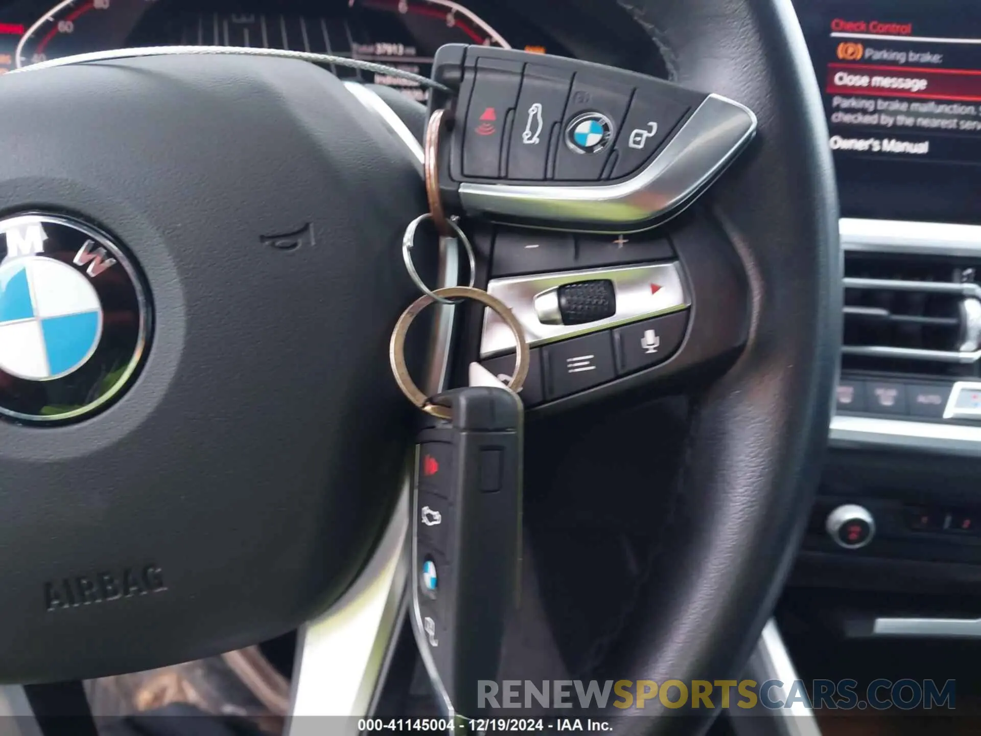 11 fotografías del automóvil dañado WBA53AP05MCF16688 BMW 430I 2021