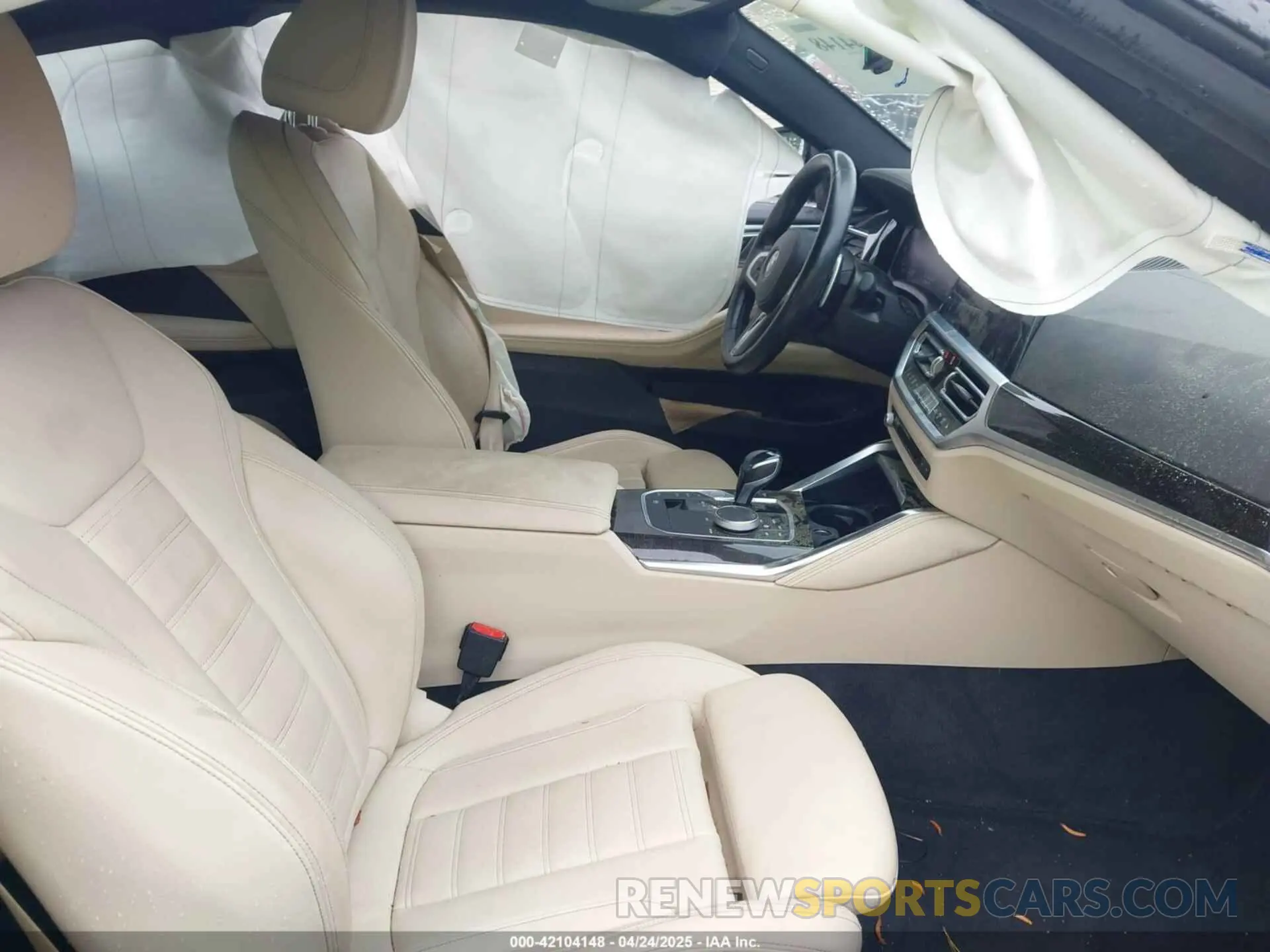 5 fotografías del automóvil dañado WBA53AP0XMCF92827 BMW 430I 2021