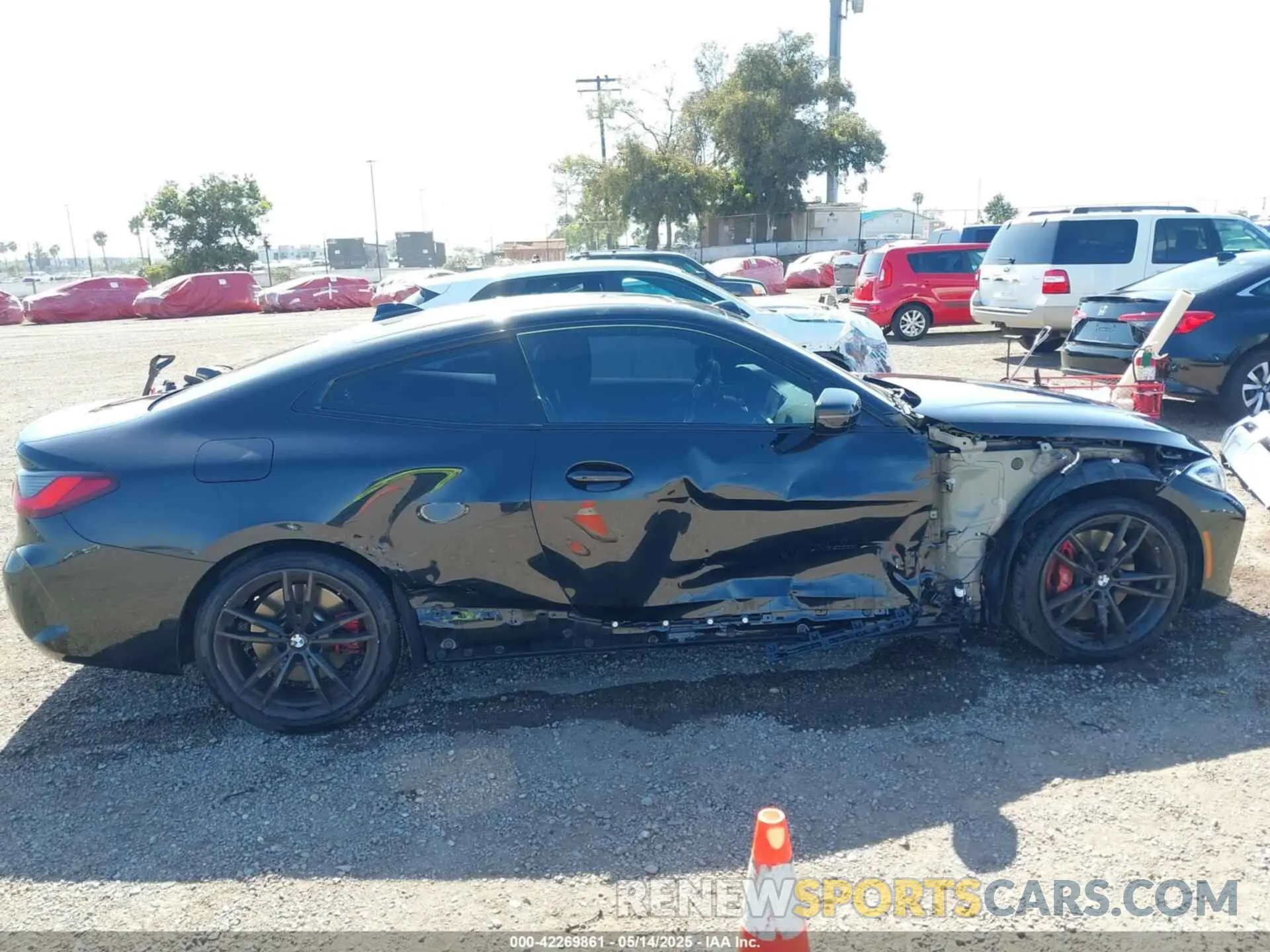 13 fotografías del automóvil dañado WBA73AP01MCG12892 BMW 430I 2021
