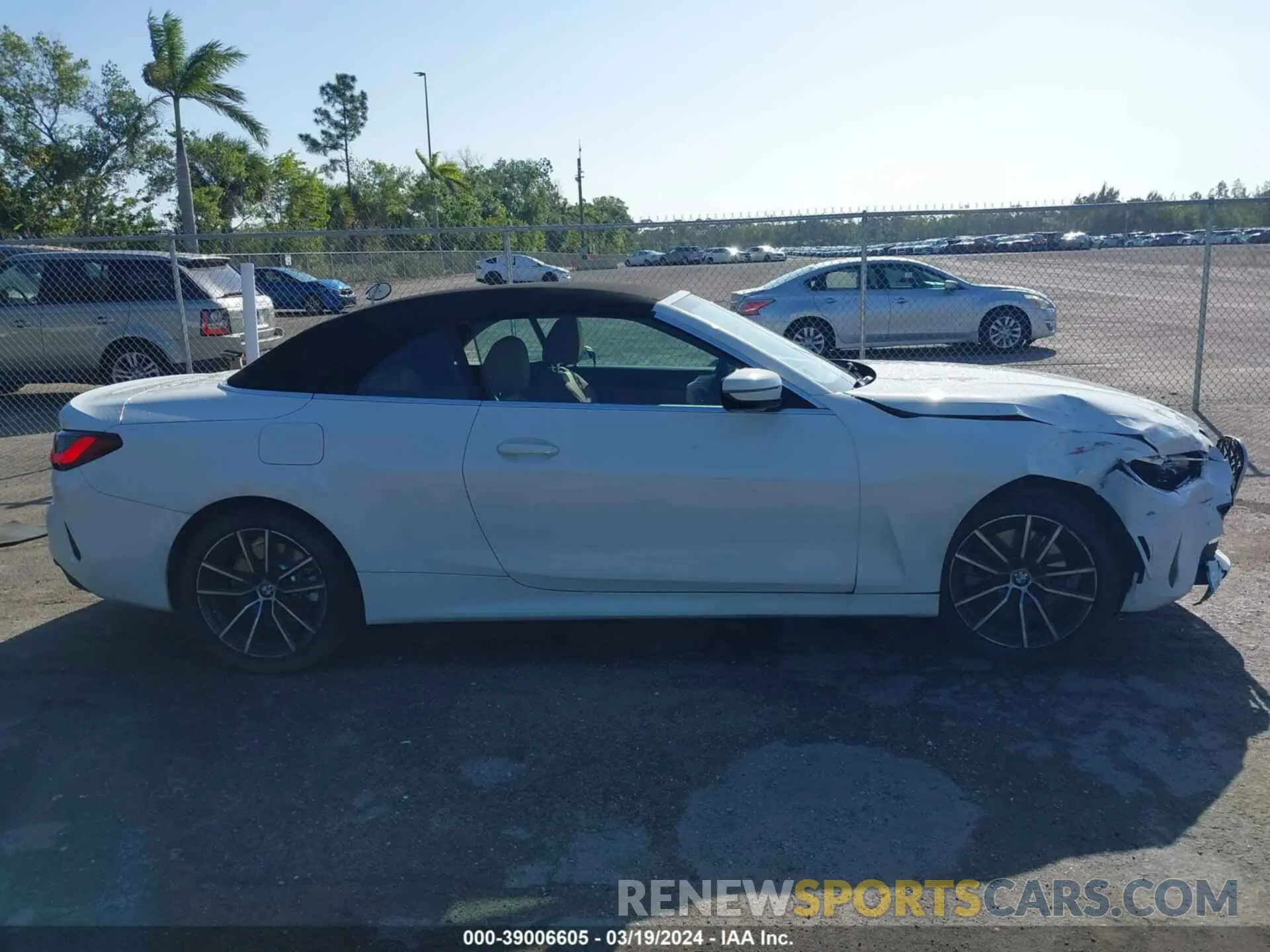 13 fotografías del automóvil dañado WBA23AT00NCK07220 BMW 430I 2022