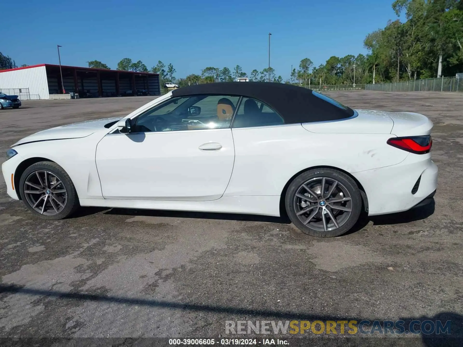 14 fotografías del automóvil dañado WBA23AT00NCK07220 BMW 430I 2022