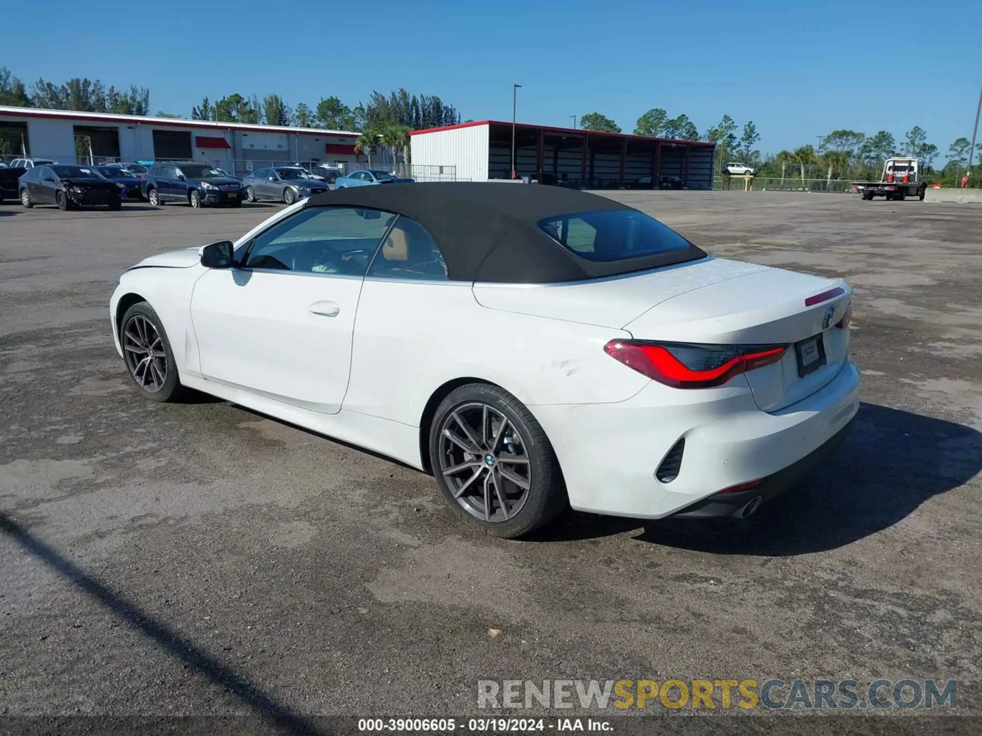 3 fotografías del automóvil dañado WBA23AT00NCK07220 BMW 430I 2022