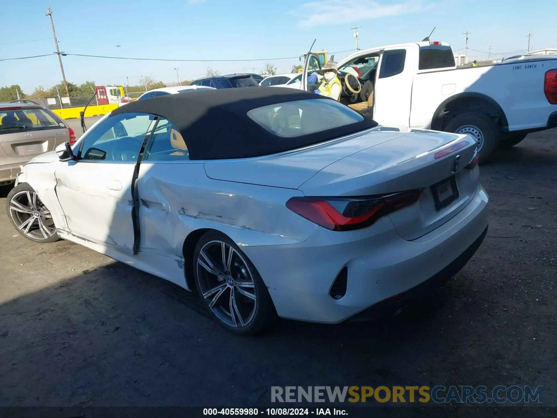 3 fotografías del automóvil dañado WBA23AT04NCK98153 BMW 430I 2022