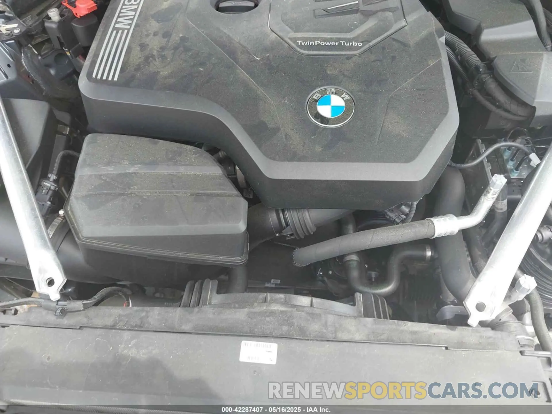 10 fotografías del automóvil dañado WBA23AT09NCJ64044 BMW 430I 2022