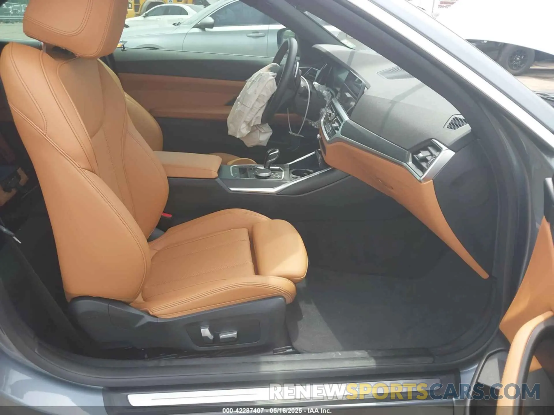 5 fotografías del automóvil dañado WBA23AT09NCJ64044 BMW 430I 2022