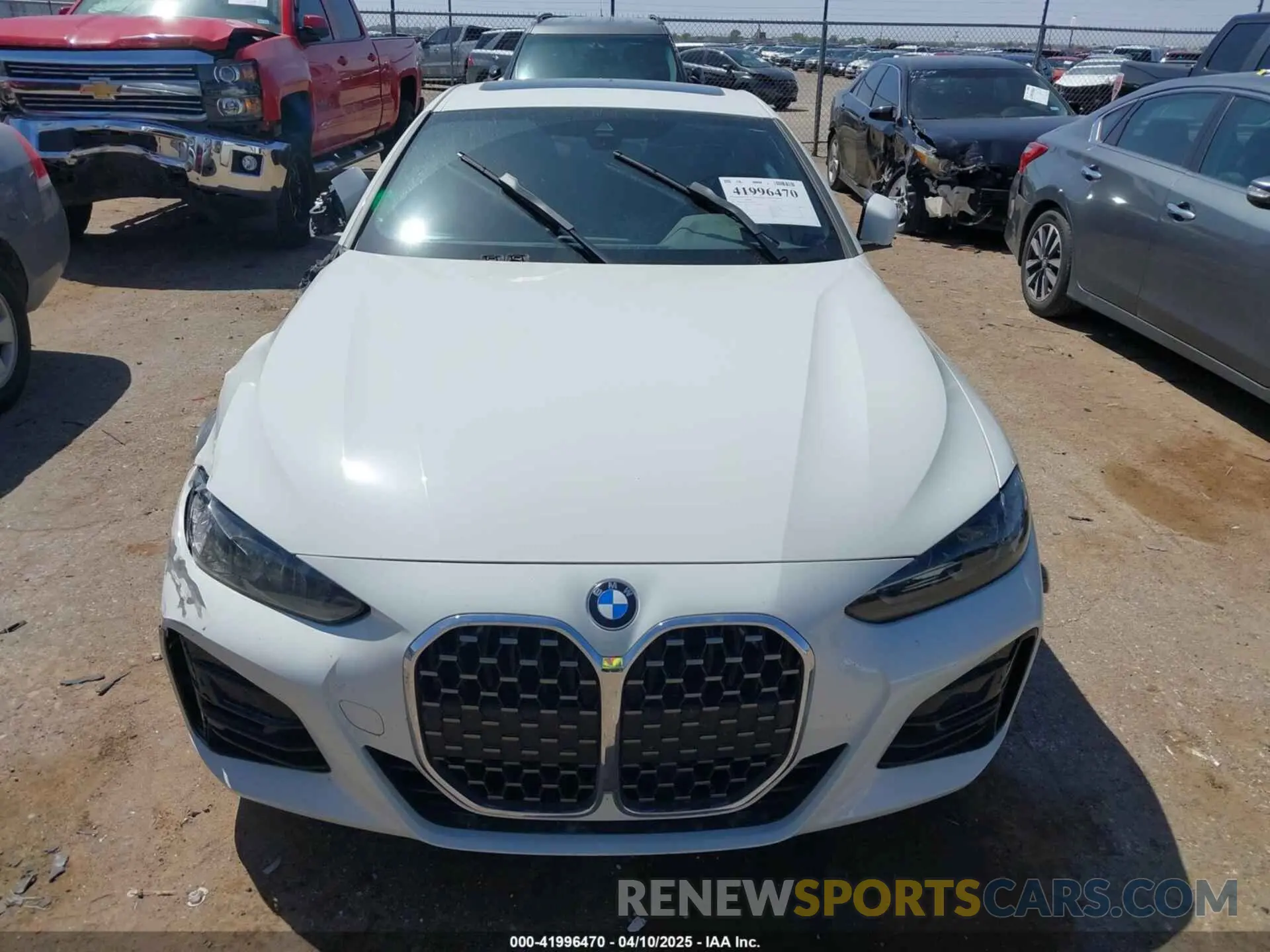12 fotografías del automóvil dañado WBA53AP0XNCJ97691 BMW 430I 2022