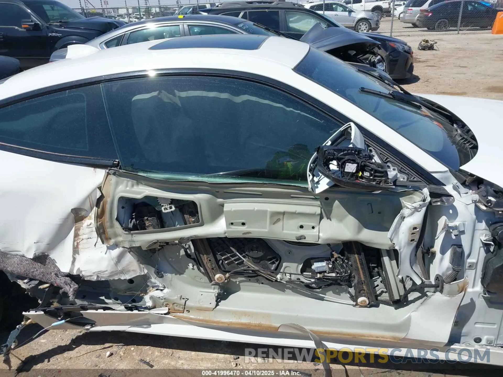 13 fotografías del automóvil dañado WBA53AP0XNCJ97691 BMW 430I 2022