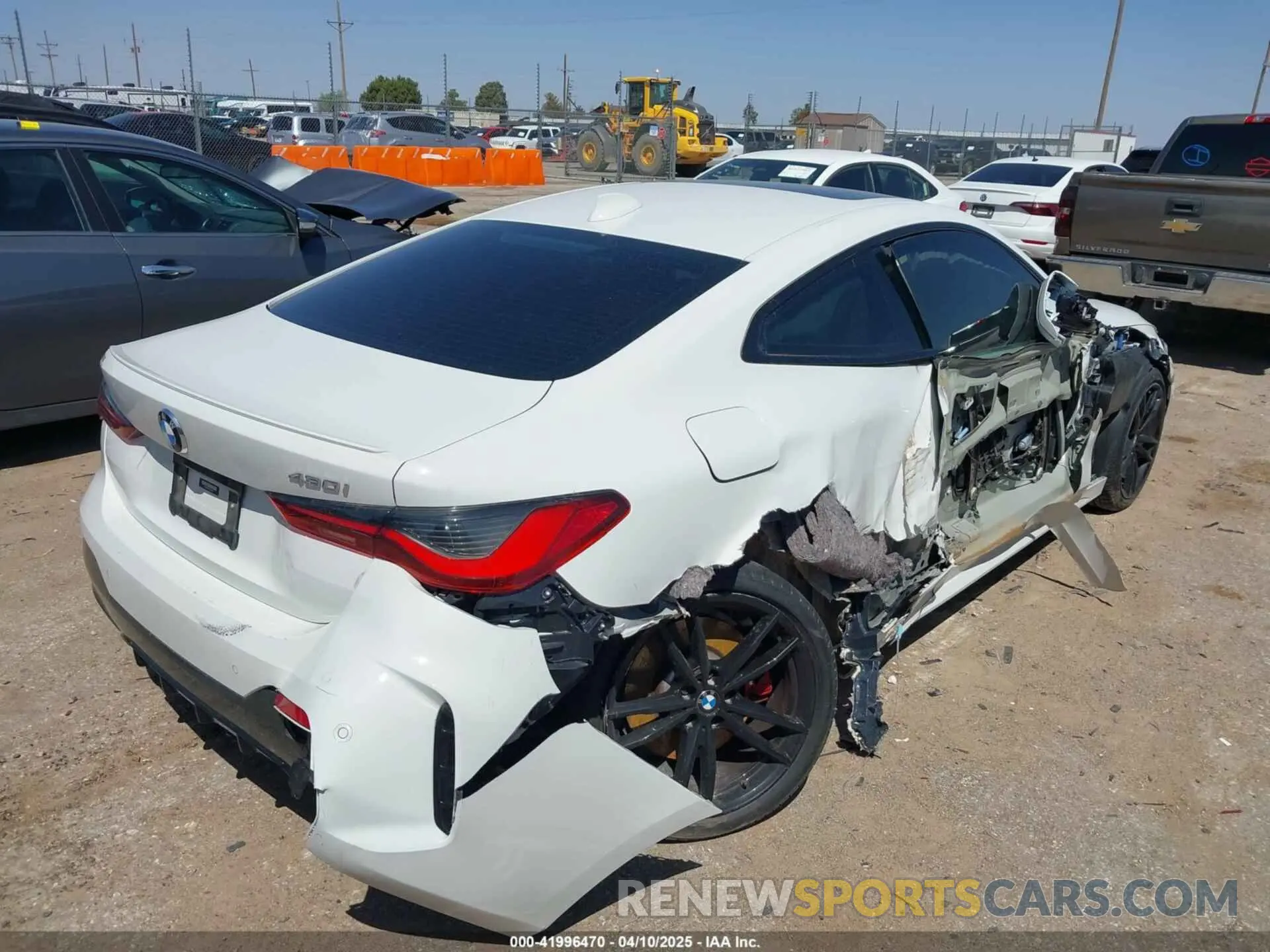 4 fotografías del automóvil dañado WBA53AP0XNCJ97691 BMW 430I 2022