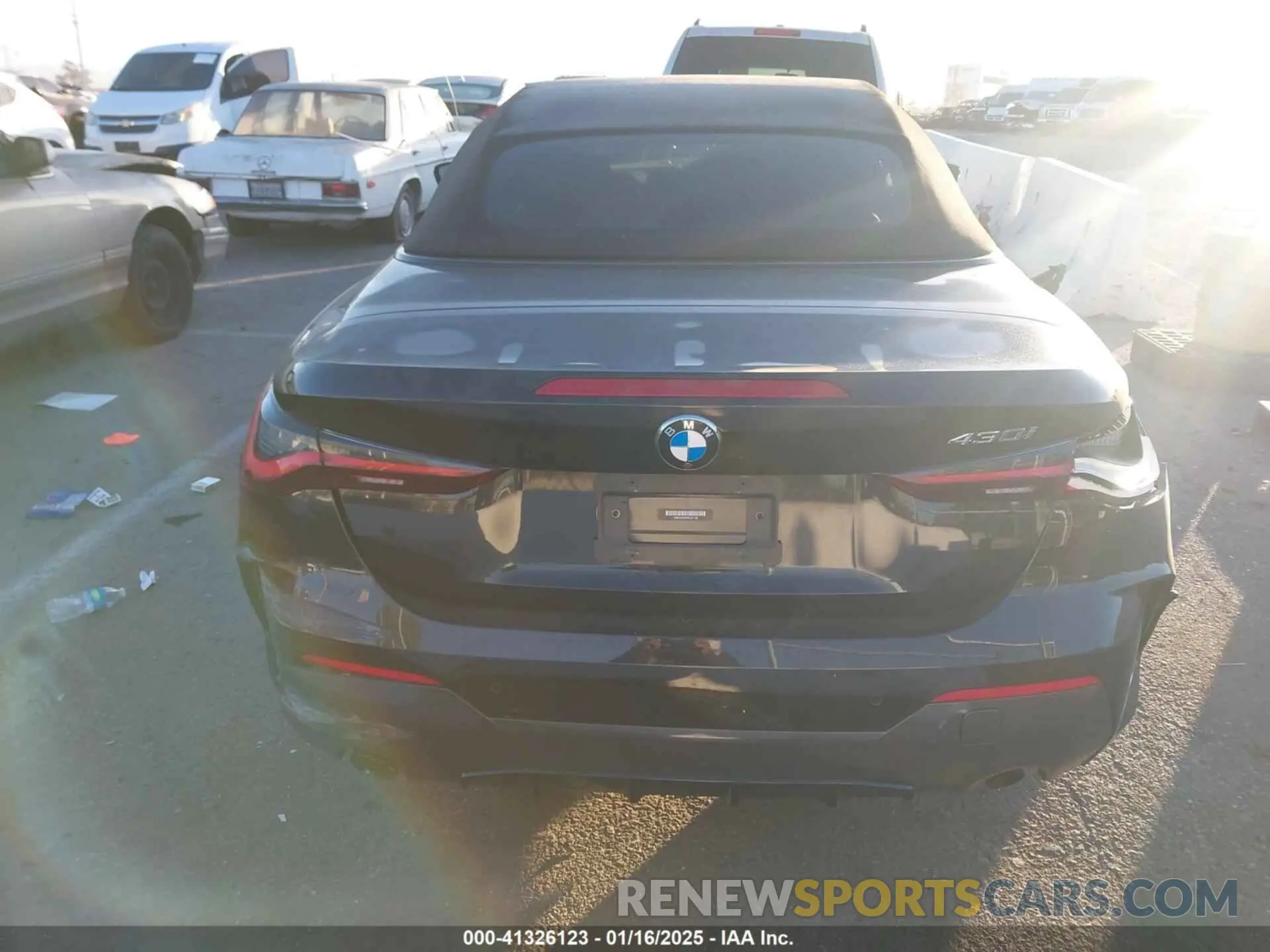 16 fotografías del automóvil dañado WBA23AT02PCL61138 BMW 430I 2023