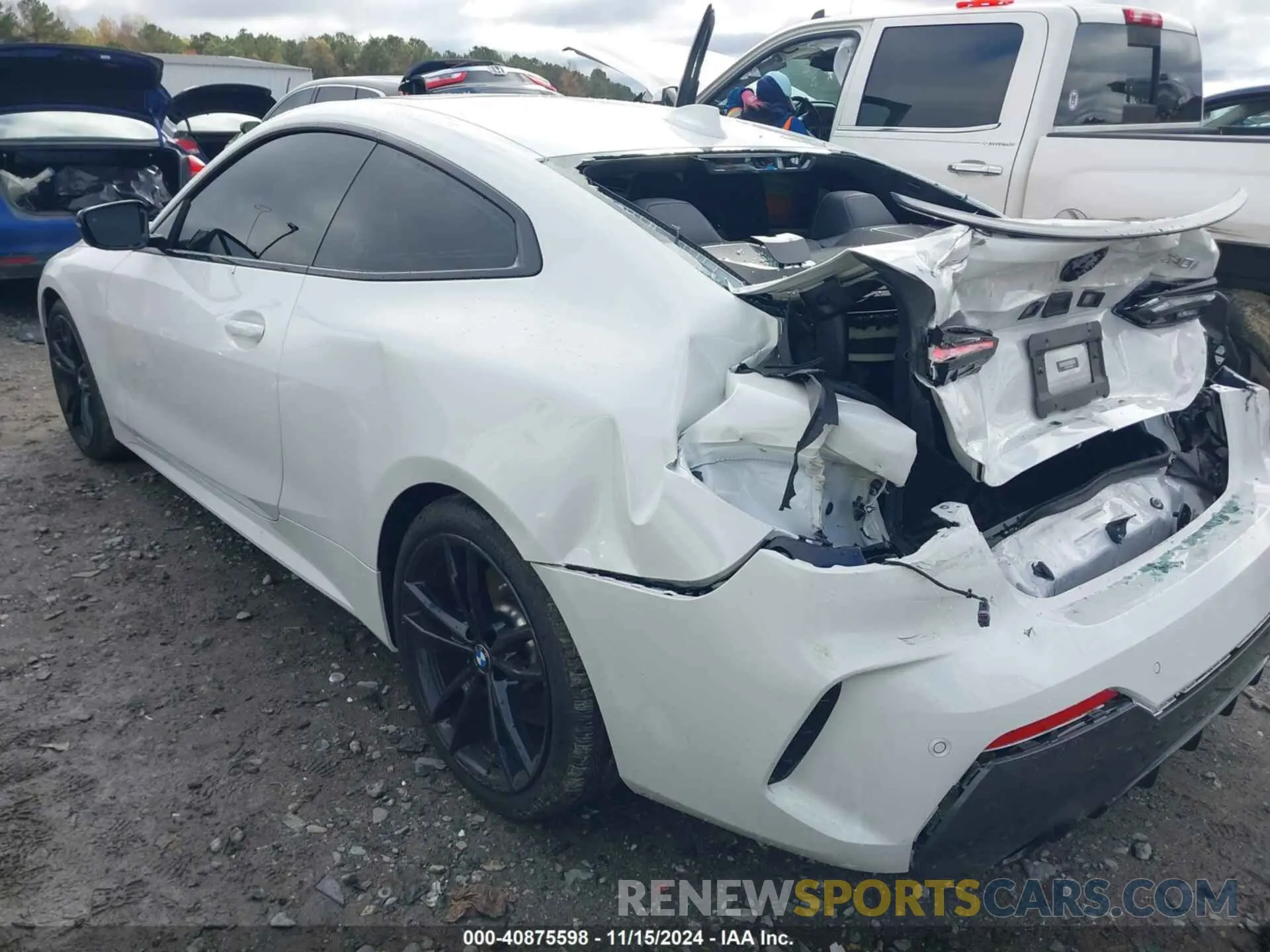 3 fotografías del automóvil dañado WBA53AP04PCL93614 BMW 430I 2023