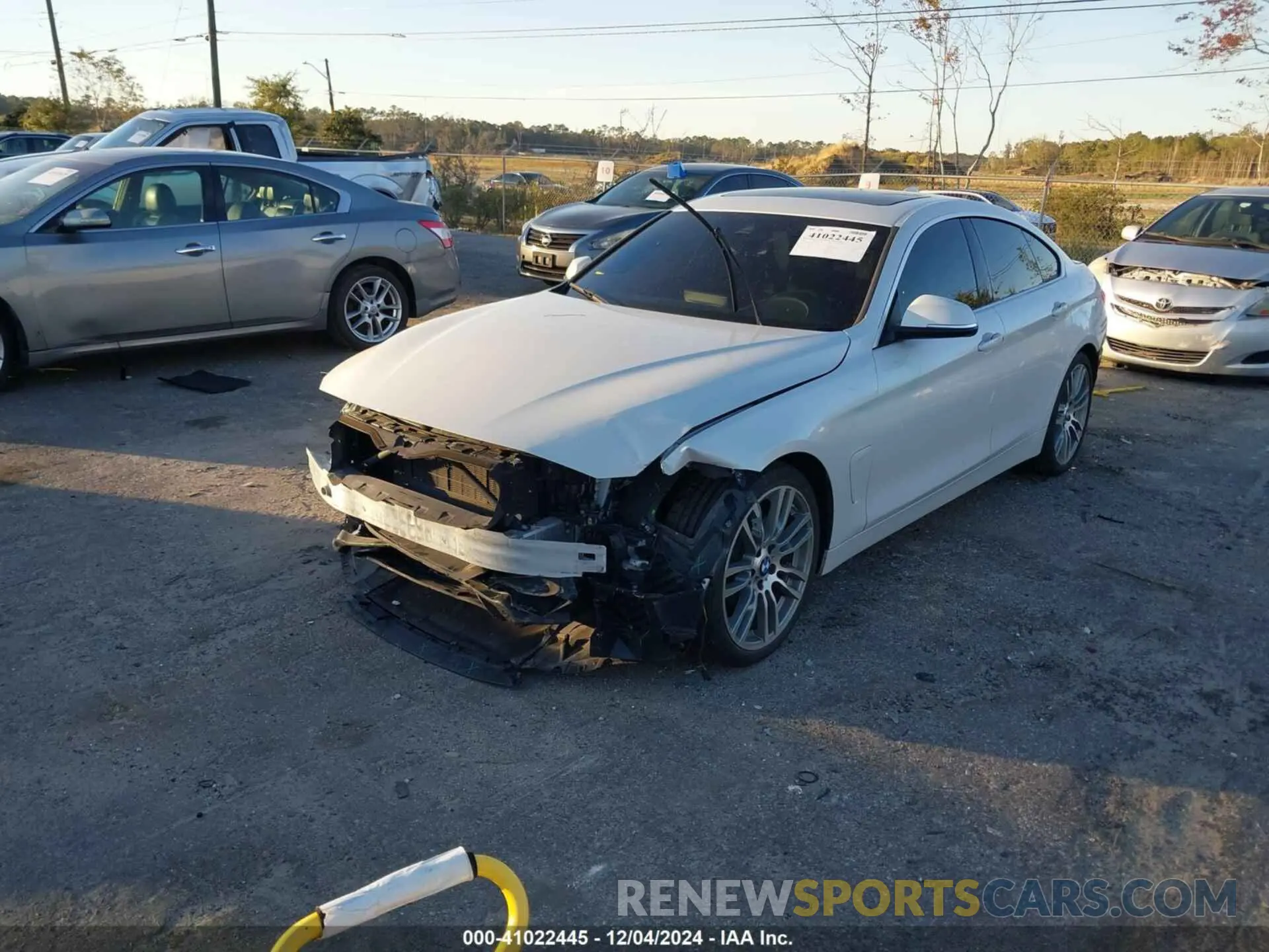 2 fotografías del automóvil dañado WBA4J1C51KBM14923 BMW 430I GRAN COUPE 2019