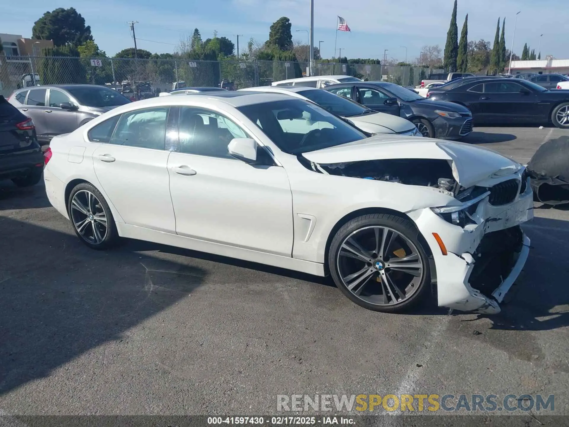 13 fotografías del automóvil dañado WBA4J1C5XKBM17786 BMW 430I GRAN COUPE 2019
