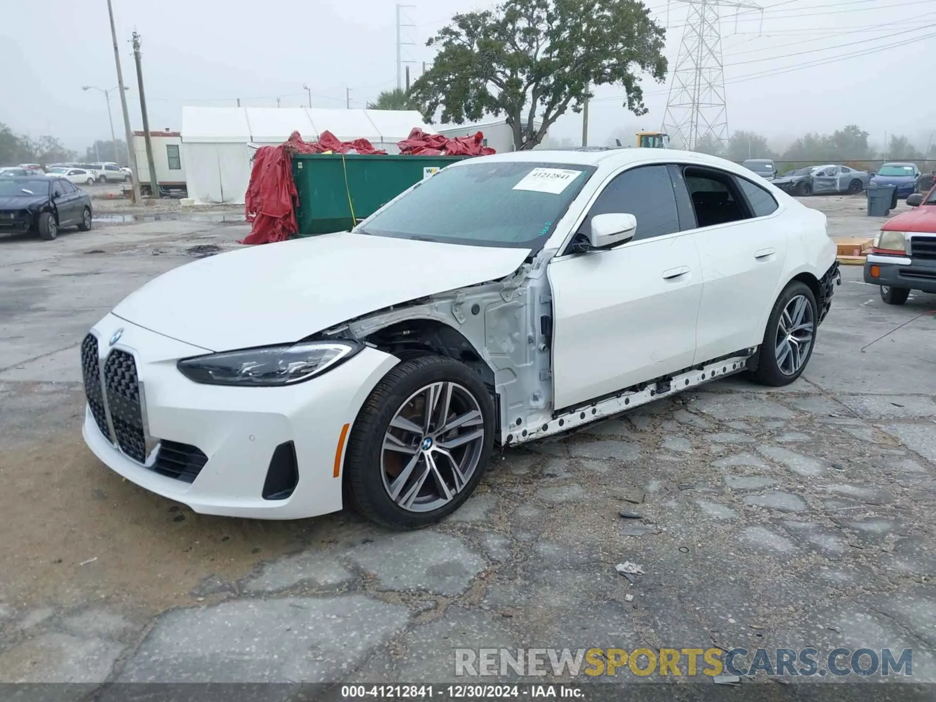 2 fotografías del automóvil dañado WBA63AV08PFN88167 BMW 430I GRAN COUPE 2023