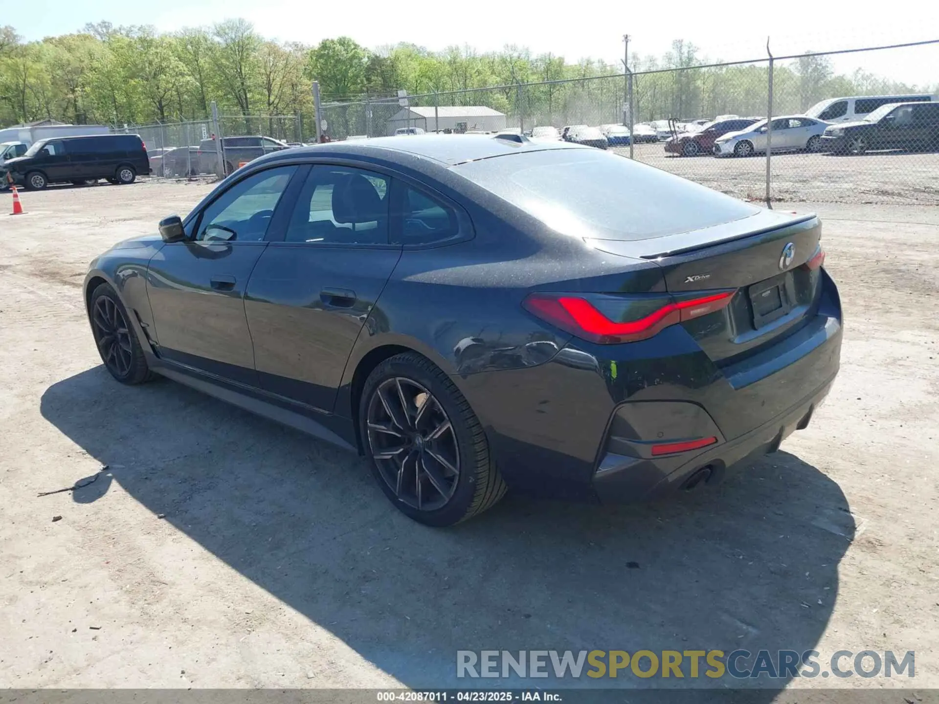 3 fotografías del automóvil dañado WBA73AV06PFN55916 BMW 430I GRAN COUPE 2023
