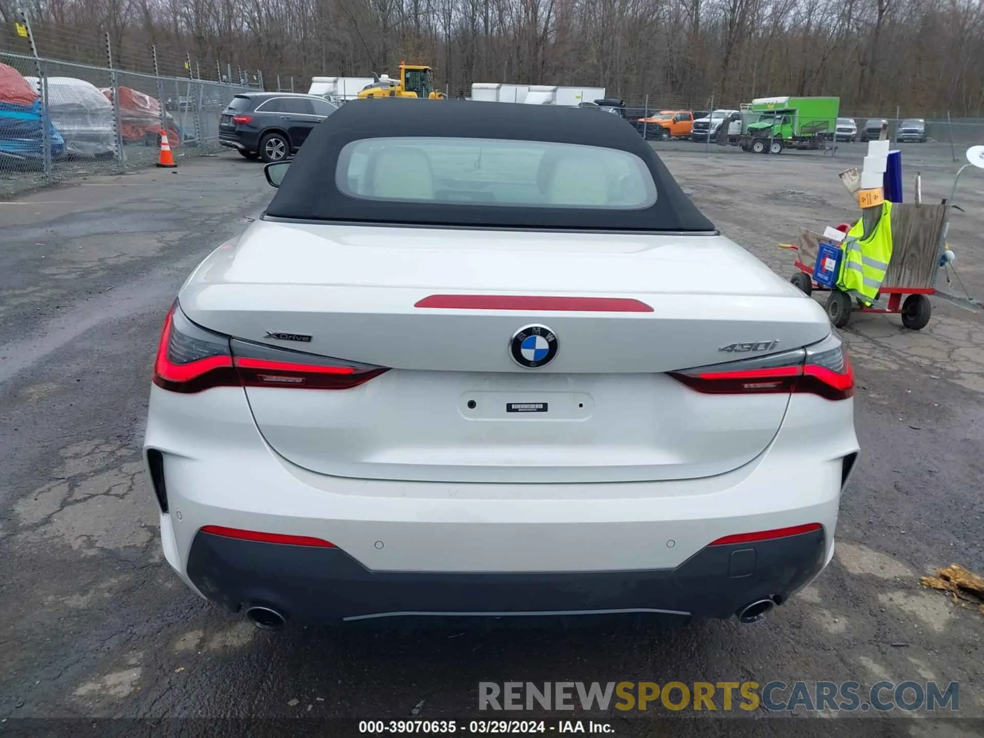 16 fotografías del automóvil dañado WBA43AT07NCH77341 BMW 430XI 2022