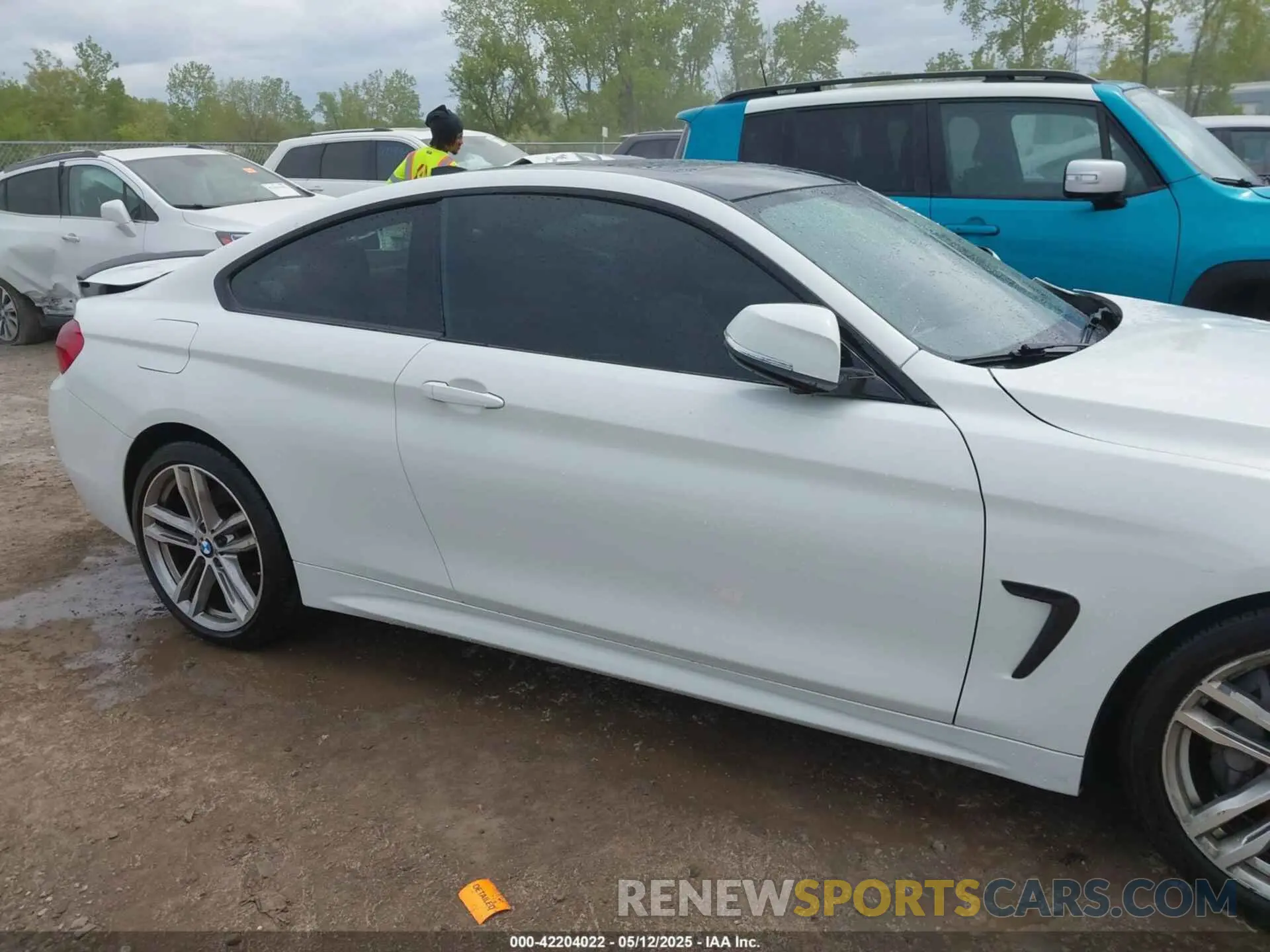 13 fotografías del automóvil dañado WBA4W7C55KAG52609 BMW 440I 2019