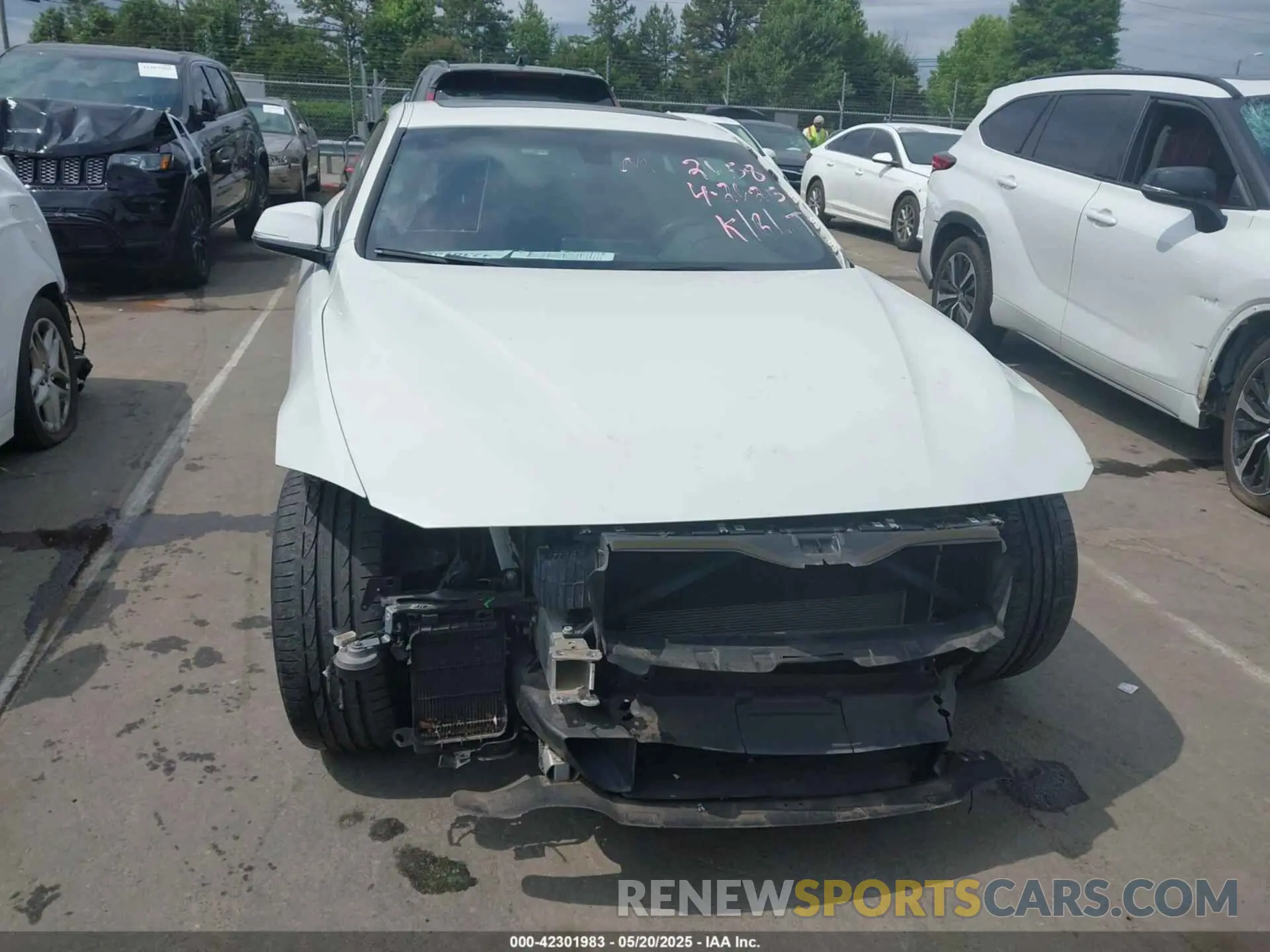 12 fotografías del automóvil dañado WBA4W7C57KAG52658 BMW 440I 2019