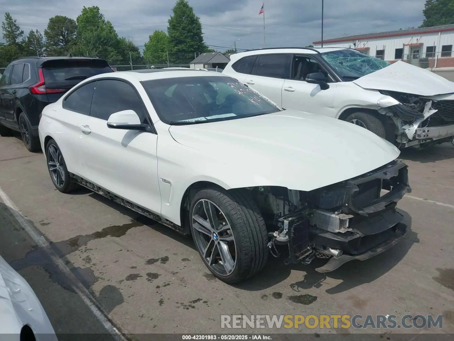 13 fotografías del automóvil dañado WBA4W7C57KAG52658 BMW 440I 2019