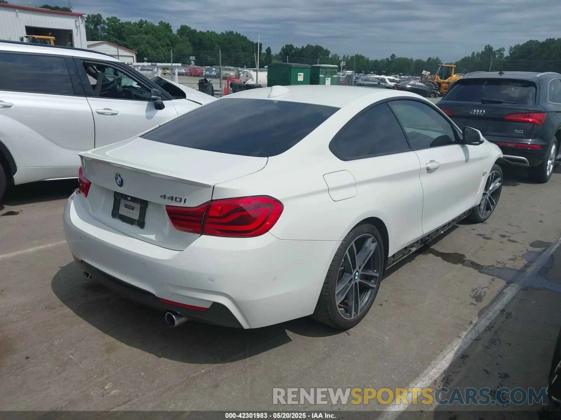 4 fotografías del automóvil dañado WBA4W7C57KAG52658 BMW 440I 2019