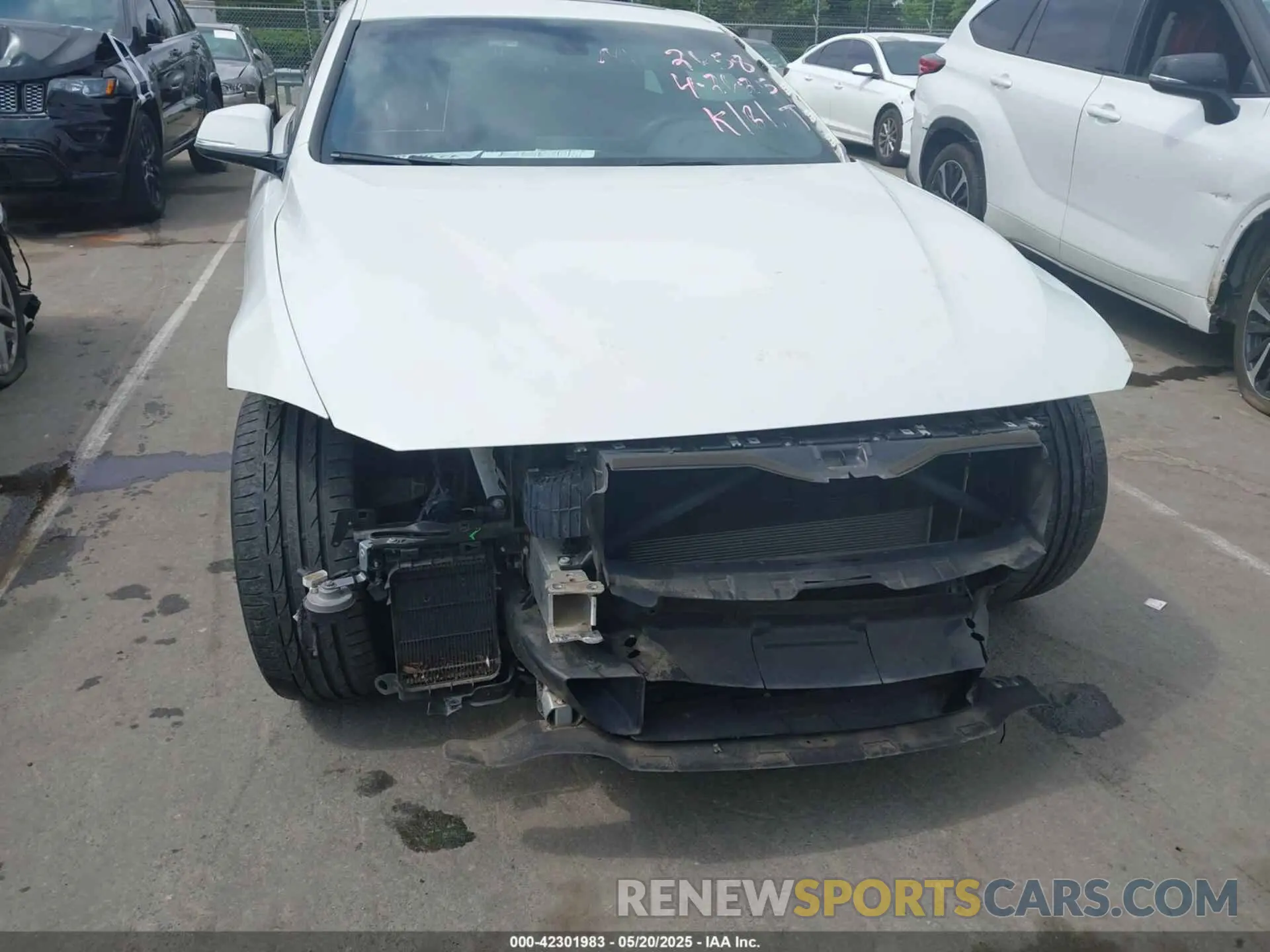 6 fotografías del automóvil dañado WBA4W7C57KAG52658 BMW 440I 2019