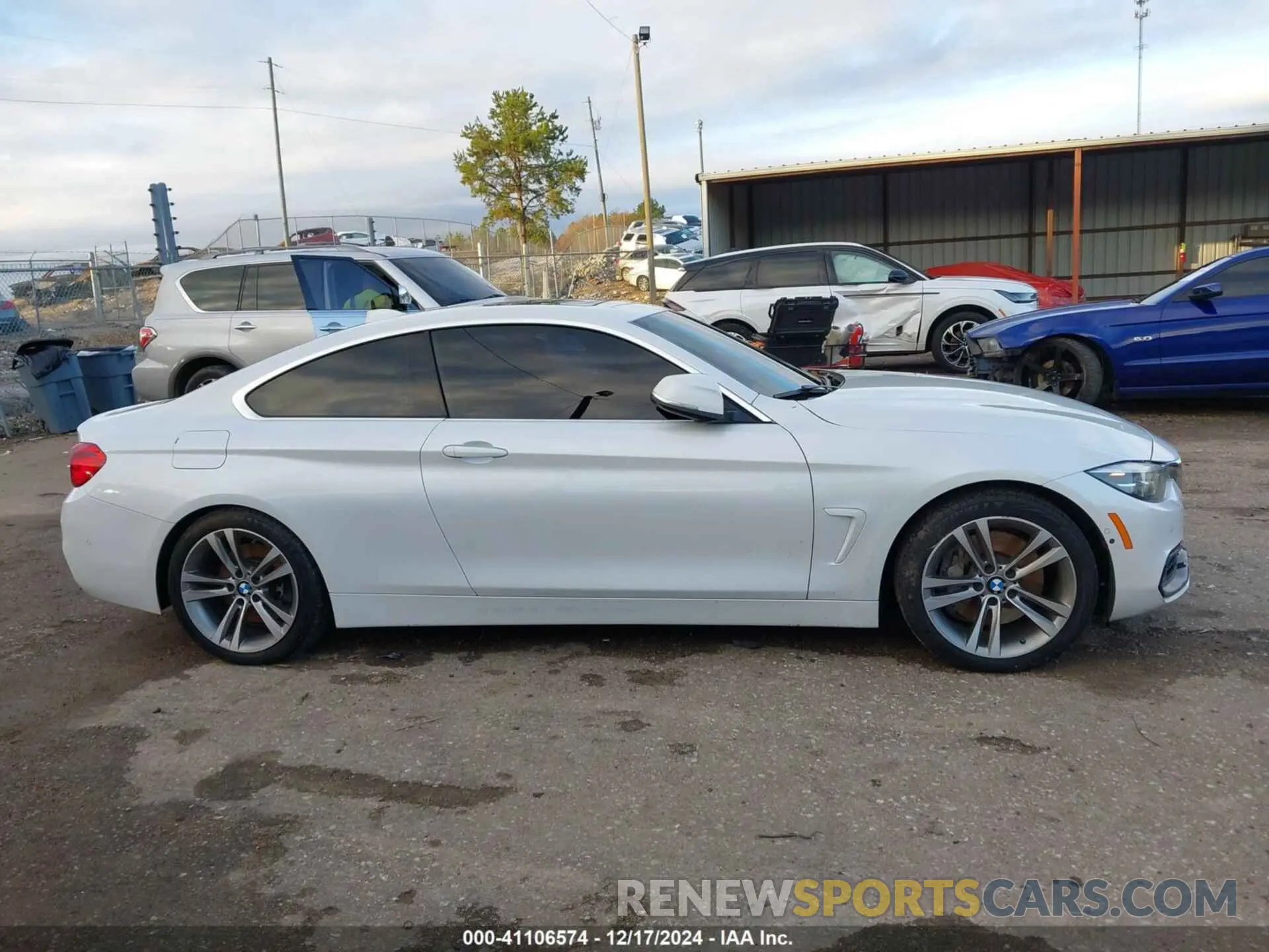 13 fotografías del automóvil dañado WBA4W7C59KAG51964 BMW 440I 2019