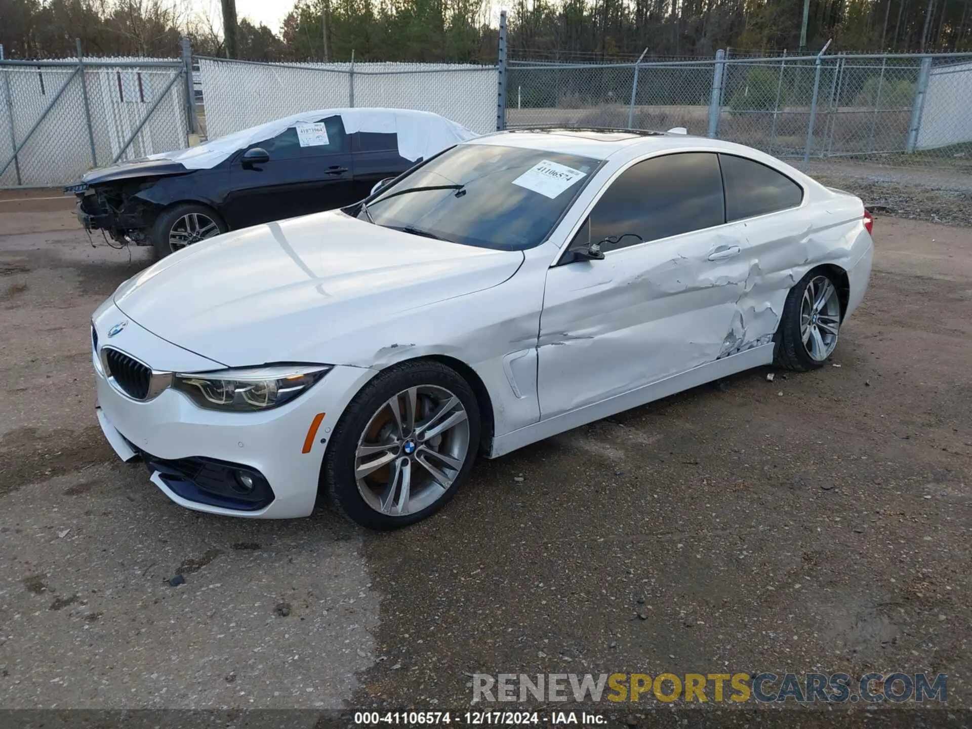 2 fotografías del automóvil dañado WBA4W7C59KAG51964 BMW 440I 2019