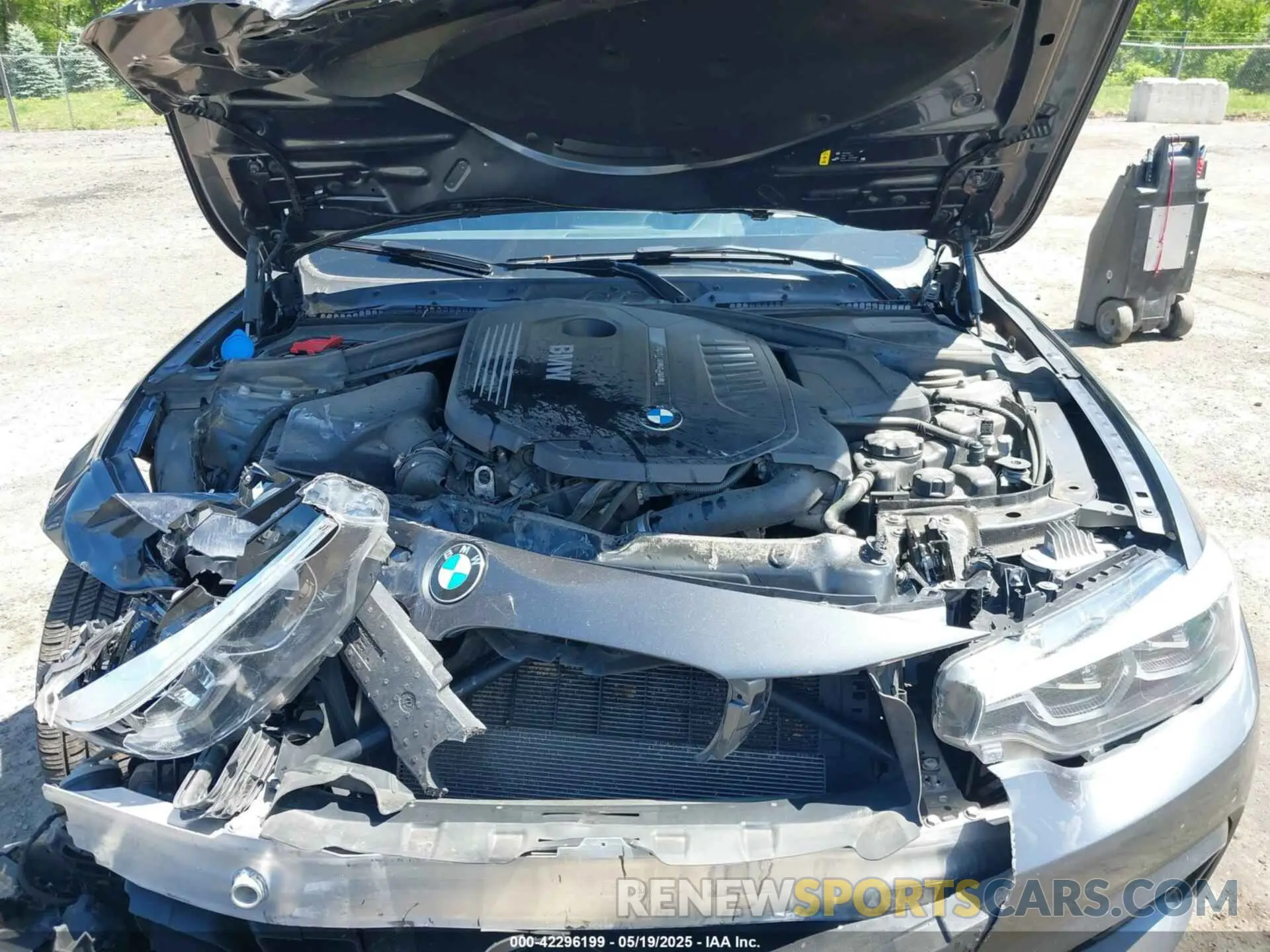 10 fotografías del automóvil dañado WBA4W9C56KAF94960 BMW 440I 2019