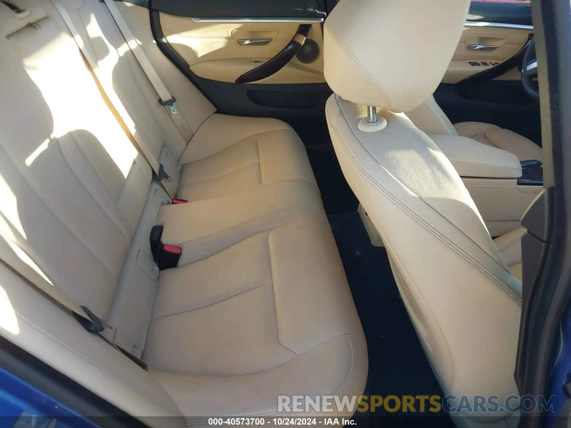 8 fotografías del automóvil dañado WBA4J7C54KBM76044 BMW 440I GRAN COUPE 2019