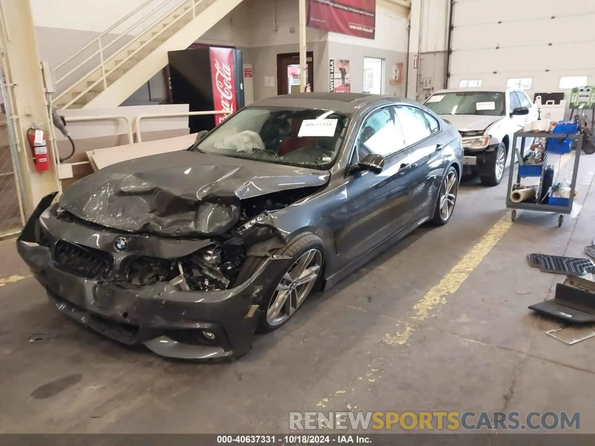 2 fotografías del automóvil dañado WBA4J7C56KBM74957 BMW 440I GRAN COUPE 2019