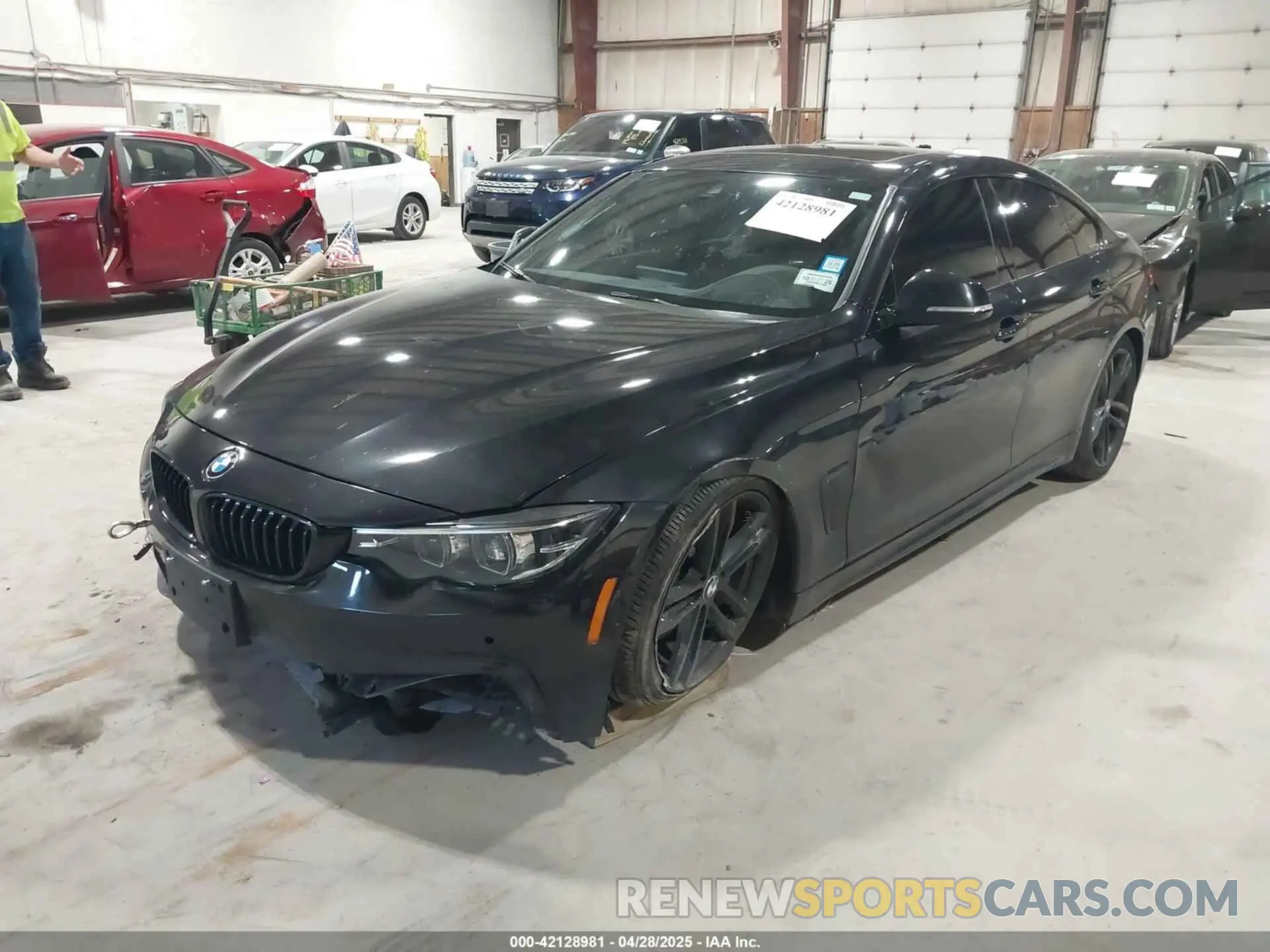 2 fotografías del automóvil dañado WBA4J7C57KBM75468 BMW 440I GRAN COUPE 2019