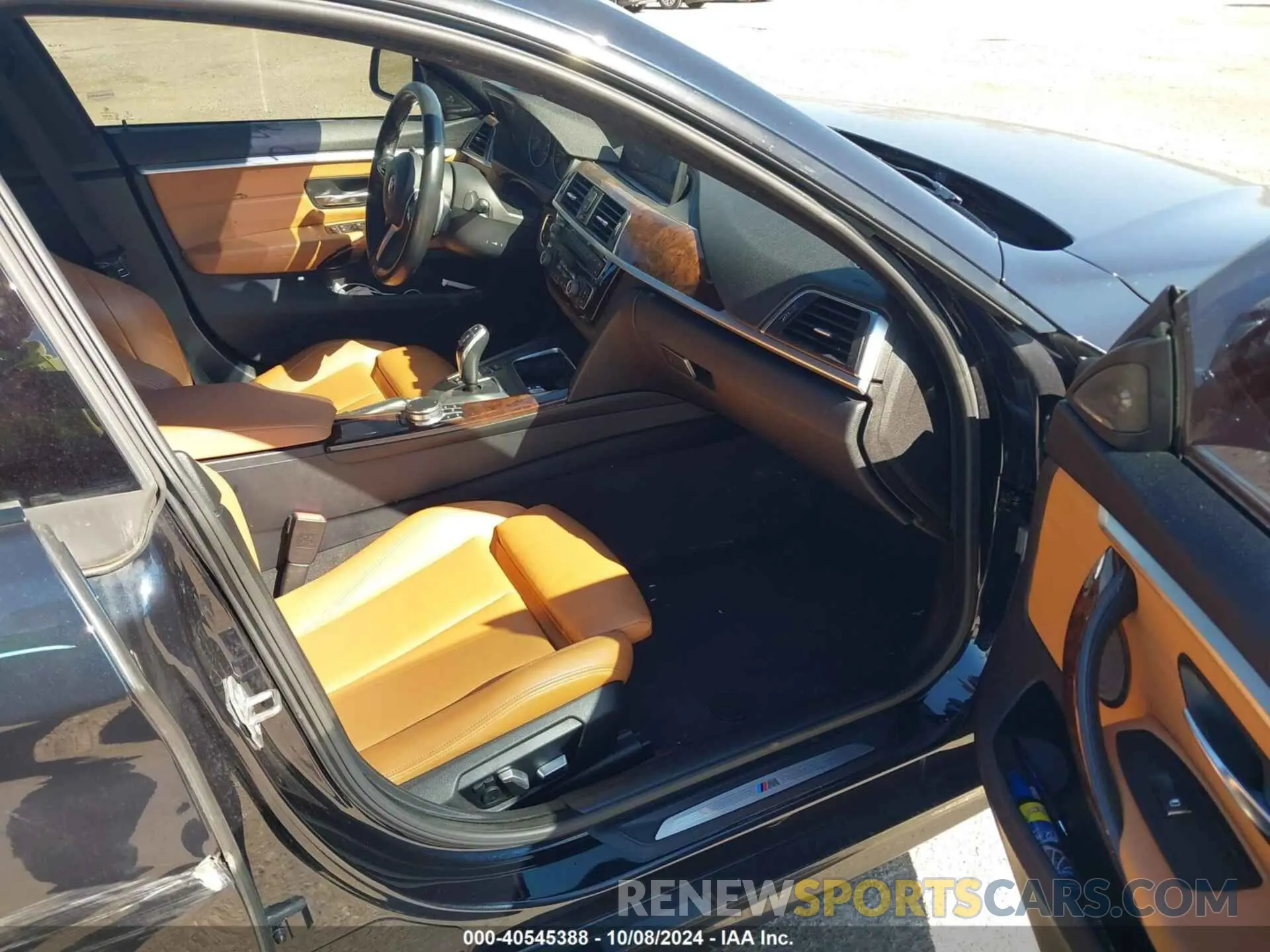 5 fotografías del automóvil dañado WBA4J7C5XKBM74511 BMW 440I GRAN COUPE 2019