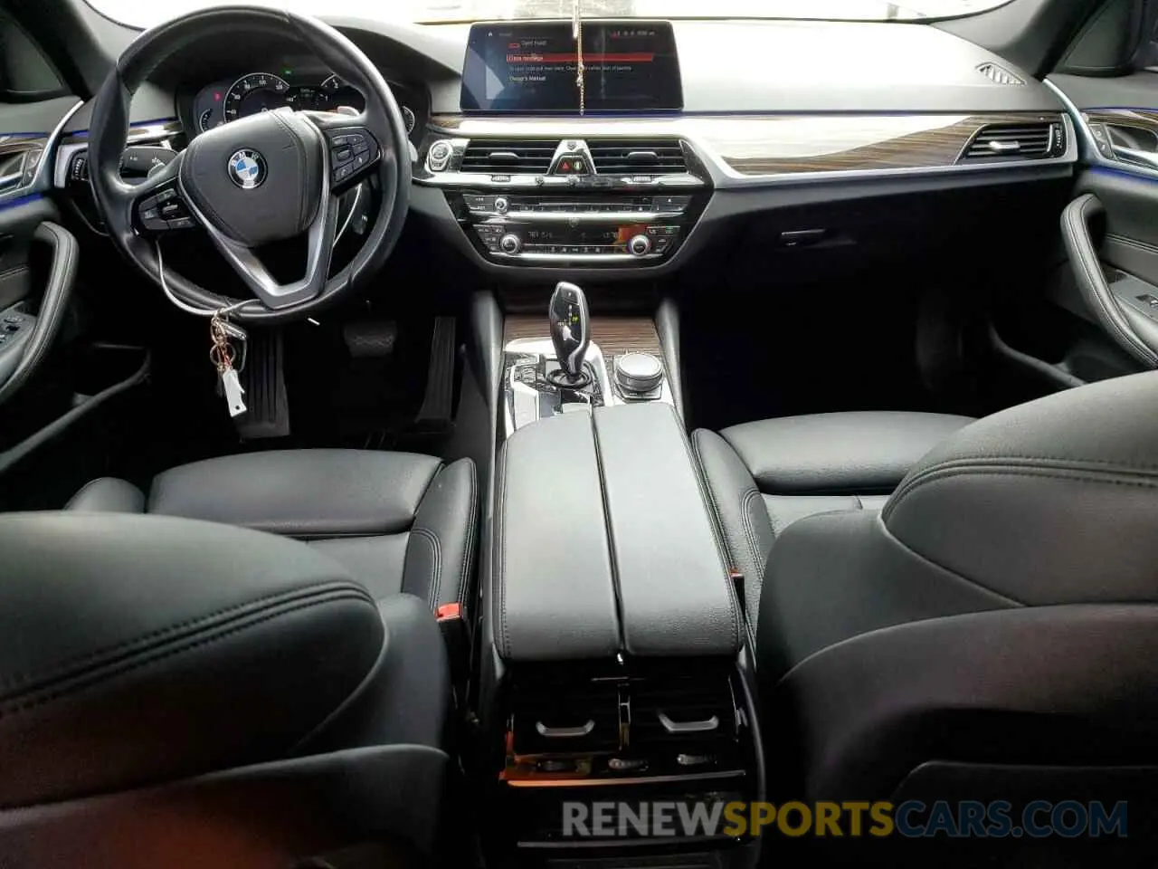 8 fotografías del automóvil dañado WBAJA5C50KBX86778 BMW 5 SERIES 2019