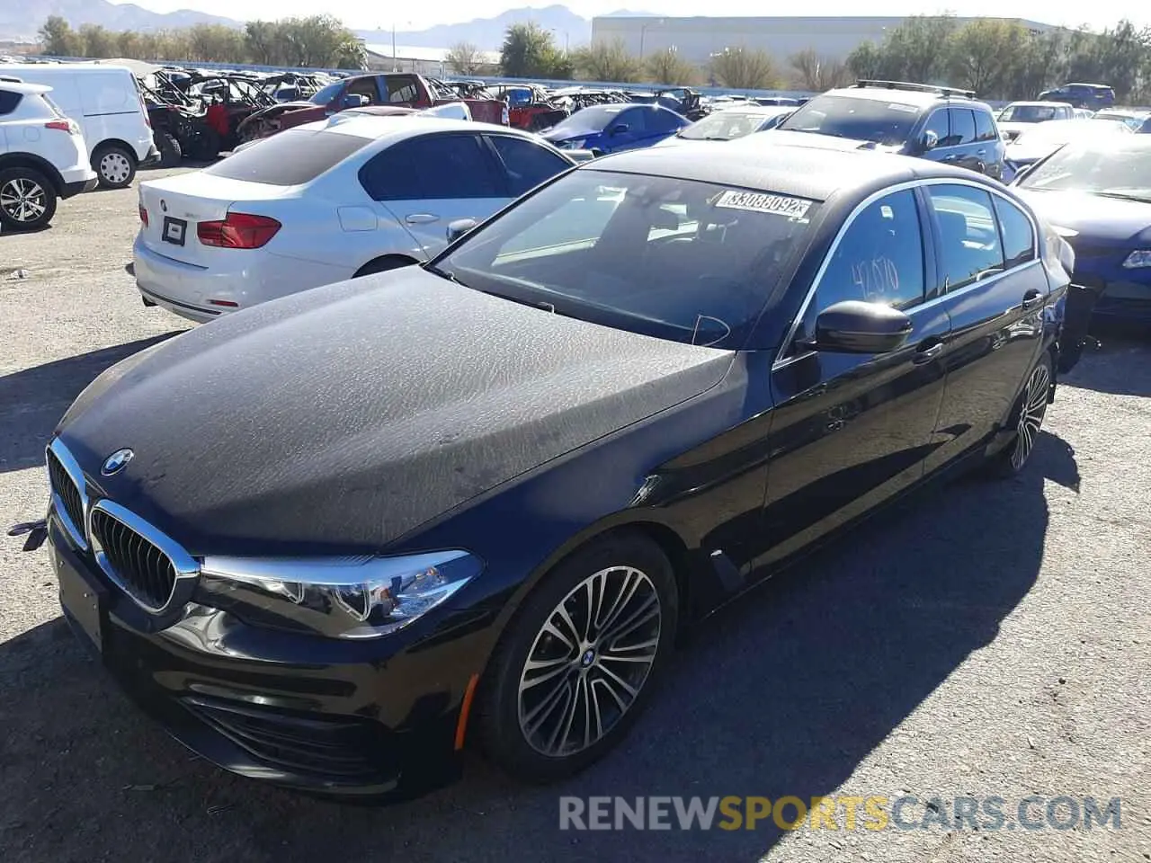 2 fotografías del automóvil dañado WBAJA5C50KBX87252 BMW 5 SERIES 2019