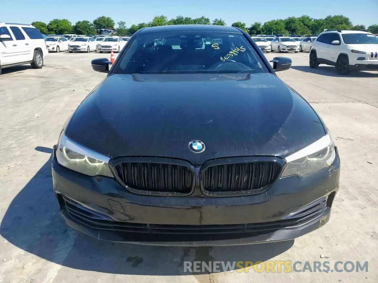 5 fotografías del automóvil dañado WBAJA5C50KG900345 BMW 5 SERIES 2019
