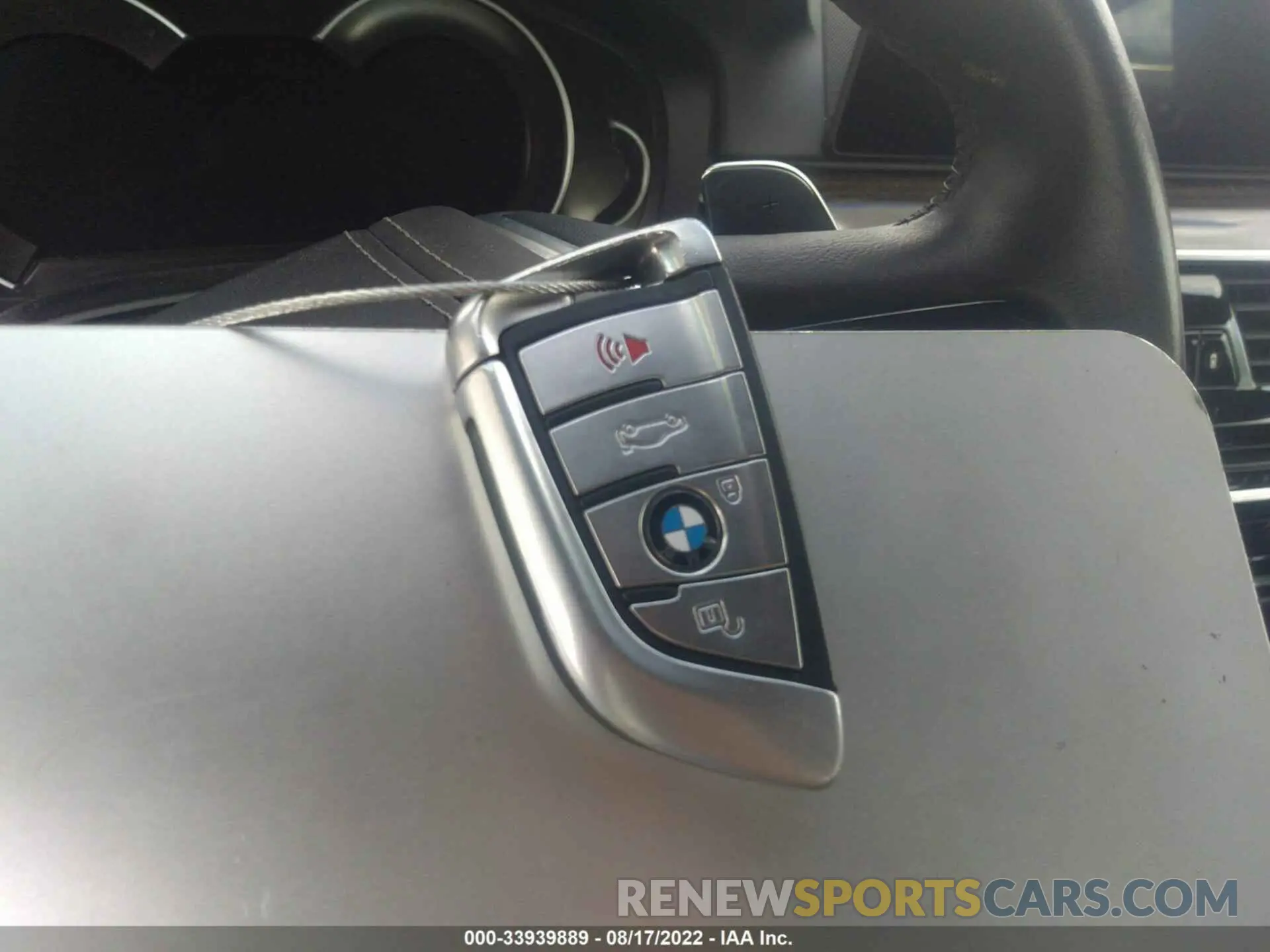 11 fotografías del automóvil dañado WBAJA5C50KWW19958 BMW 5 SERIES 2019