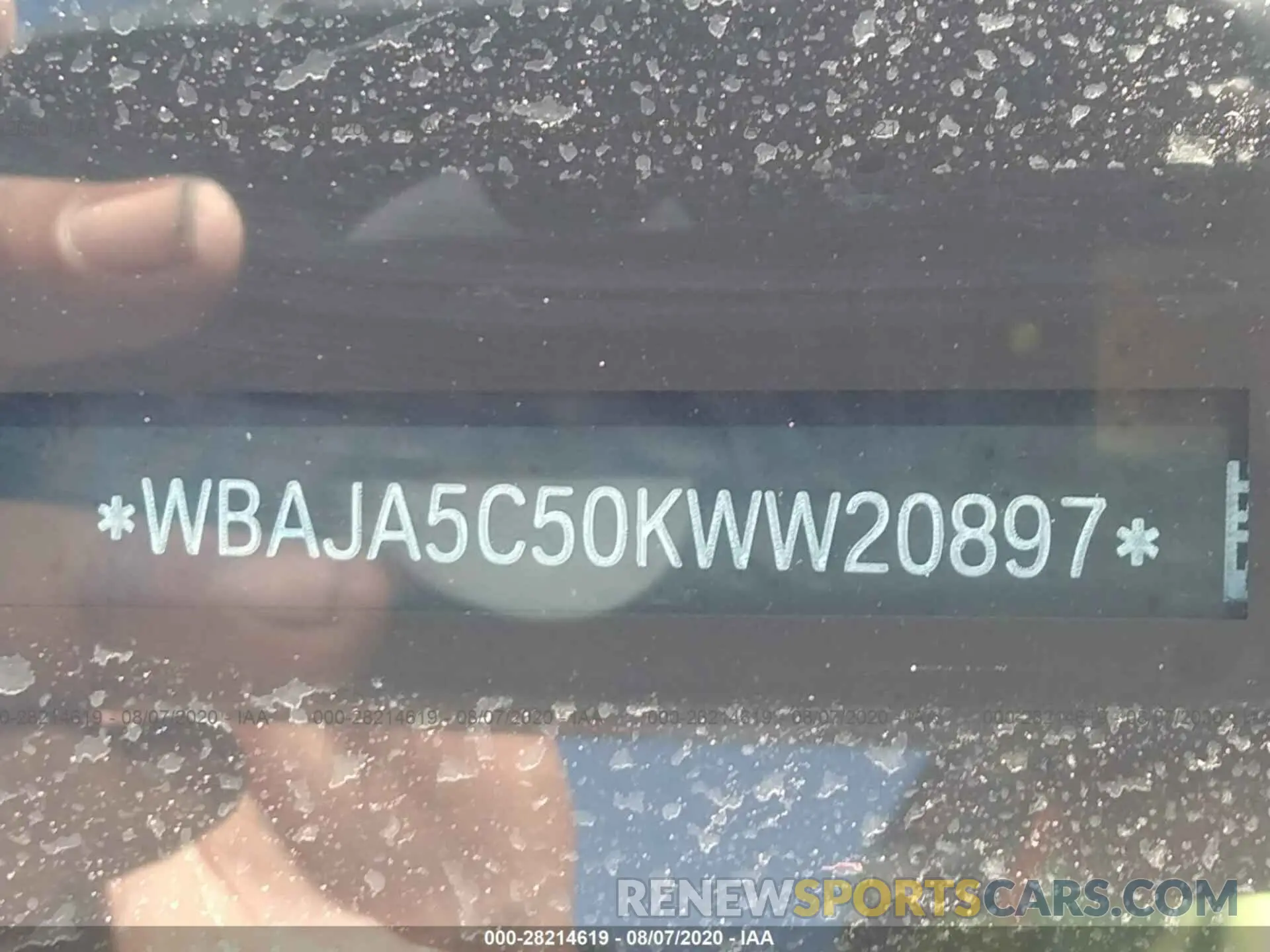 9 fotografías del automóvil dañado WBAJA5C50KWW20897 BMW 5 SERIES 2019