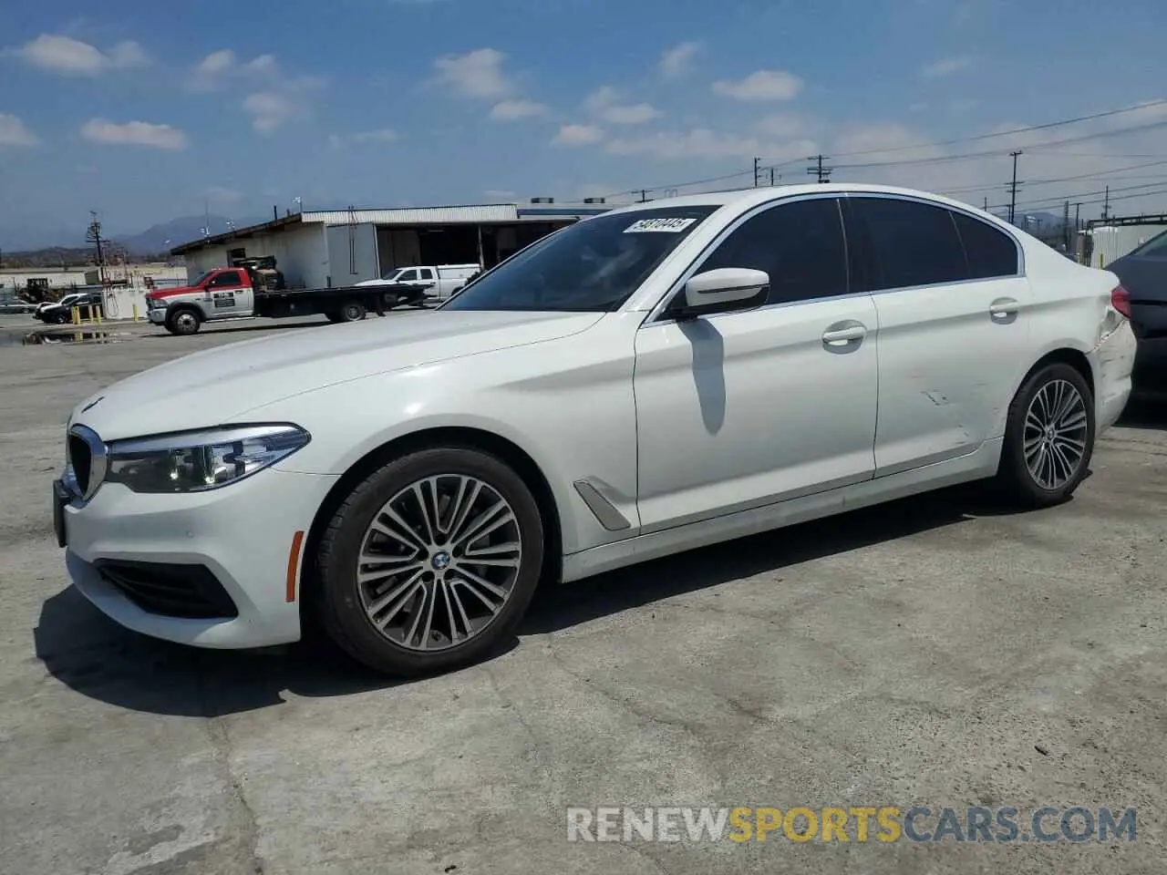 1 fotografías del automóvil dañado WBAJA5C51KBX86434 BMW 5 SERIES 2019
