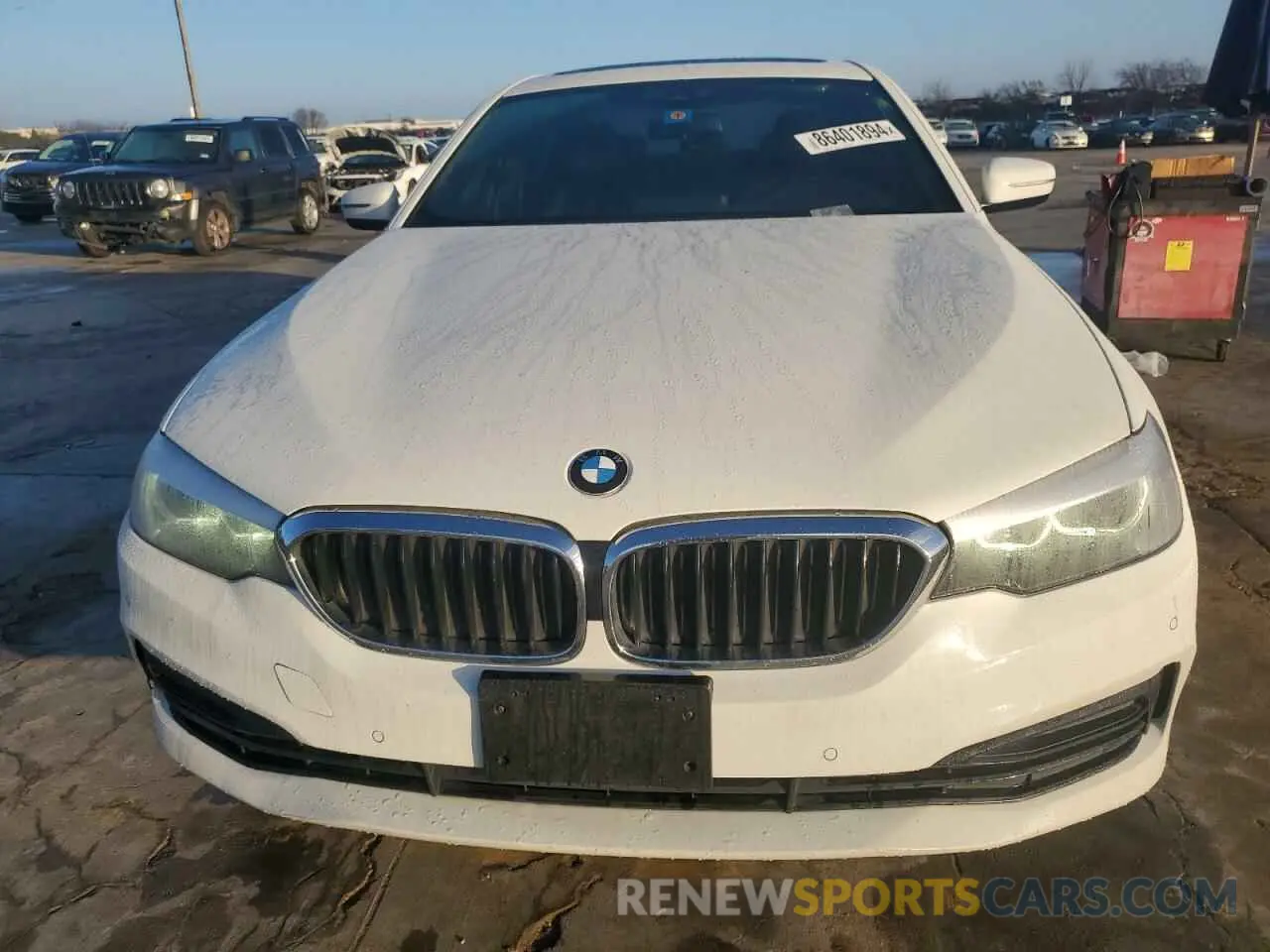 5 fotografías del automóvil dañado WBAJA5C52KWW15748 BMW 5 SERIES 2019