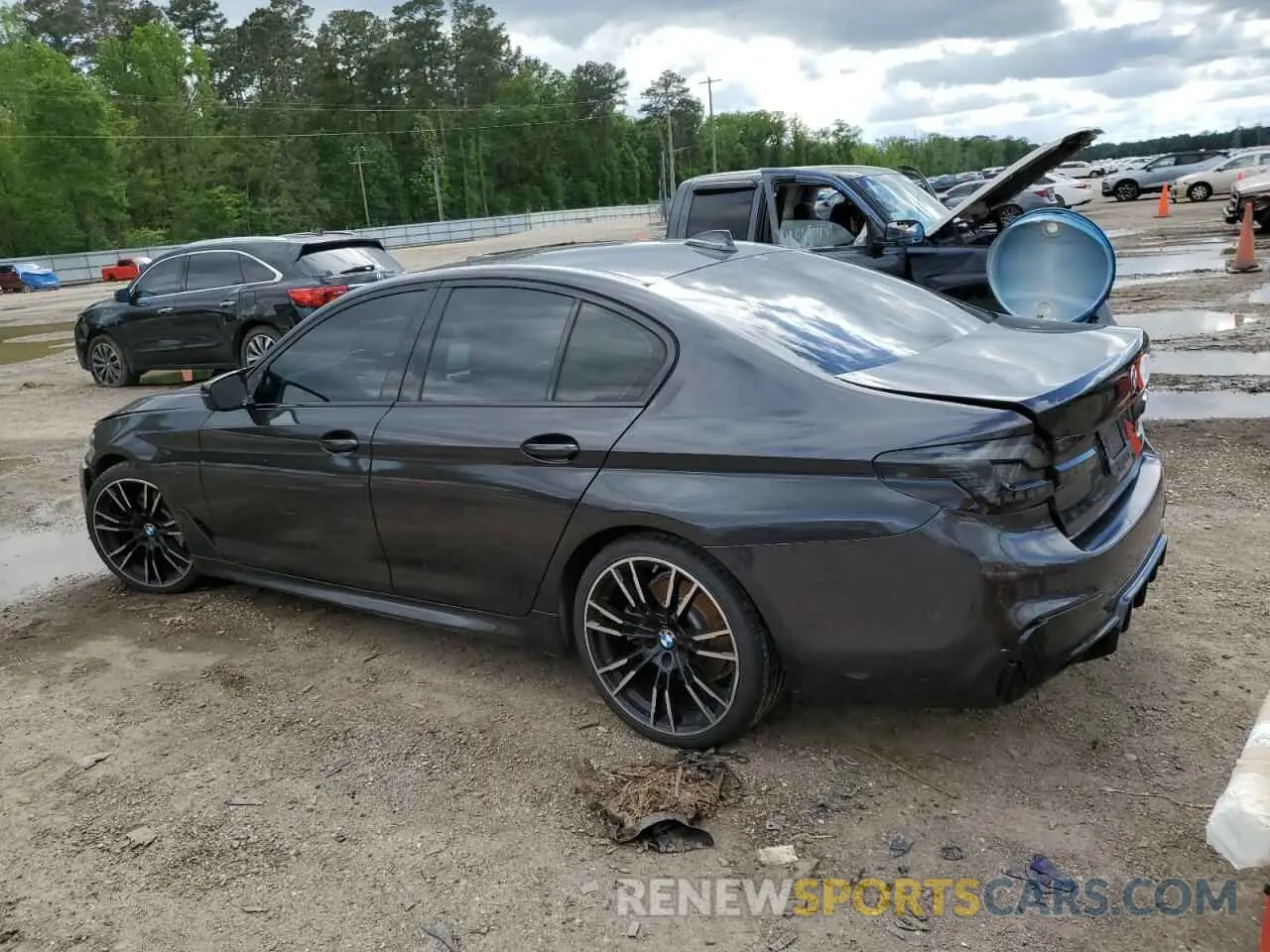 2 fotografías del automóvil dañado WBAJA5C53KWW30663 BMW 5 SERIES 2019