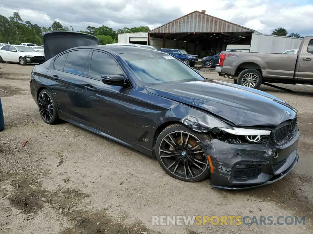 4 fotografías del automóvil dañado WBAJA5C53KWW30663 BMW 5 SERIES 2019