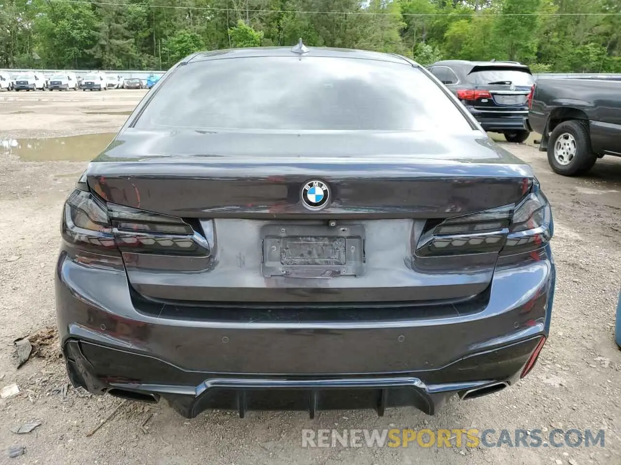6 fotografías del automóvil dañado WBAJA5C53KWW30663 BMW 5 SERIES 2019