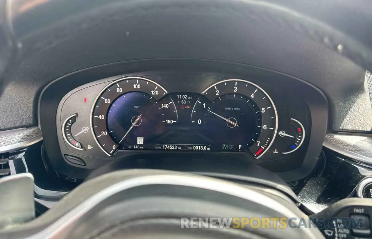 8 fotografías del automóvil dañado WBAJA5C54KBX87075 BMW 5 SERIES 2019