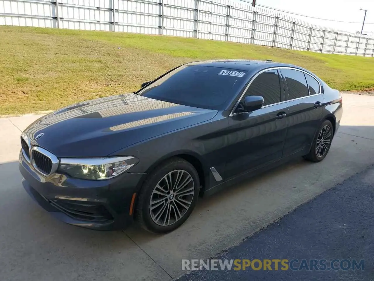 1 fotografías del automóvil dañado WBAJA5C55KWA57798 BMW 5 SERIES 2019