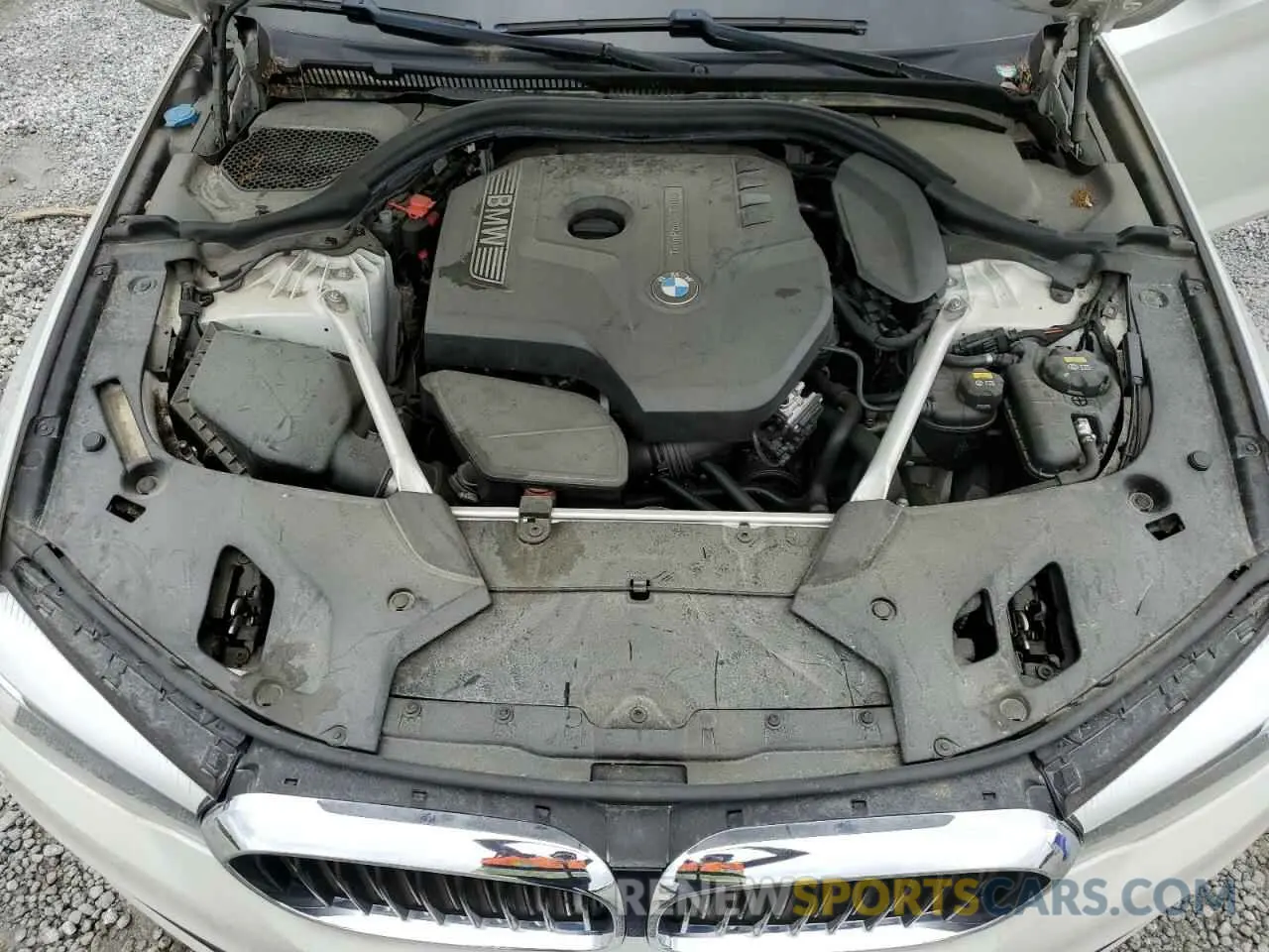 11 fotografías del automóvil dañado WBAJA5C55KWW36092 BMW 5 SERIES 2019