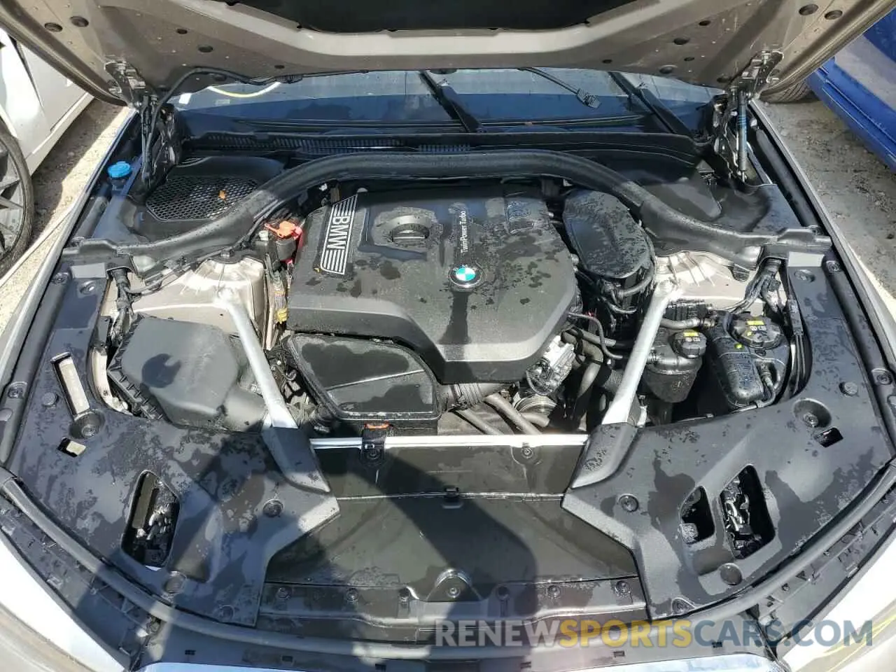 11 fotografías del automóvil dañado WBAJA5C56KBX87918 BMW 5 SERIES 2019