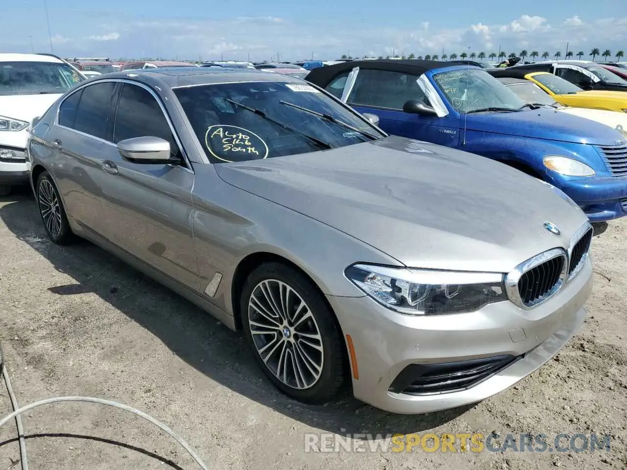 4 fotografías del automóvil dañado WBAJA5C56KBX87918 BMW 5 SERIES 2019