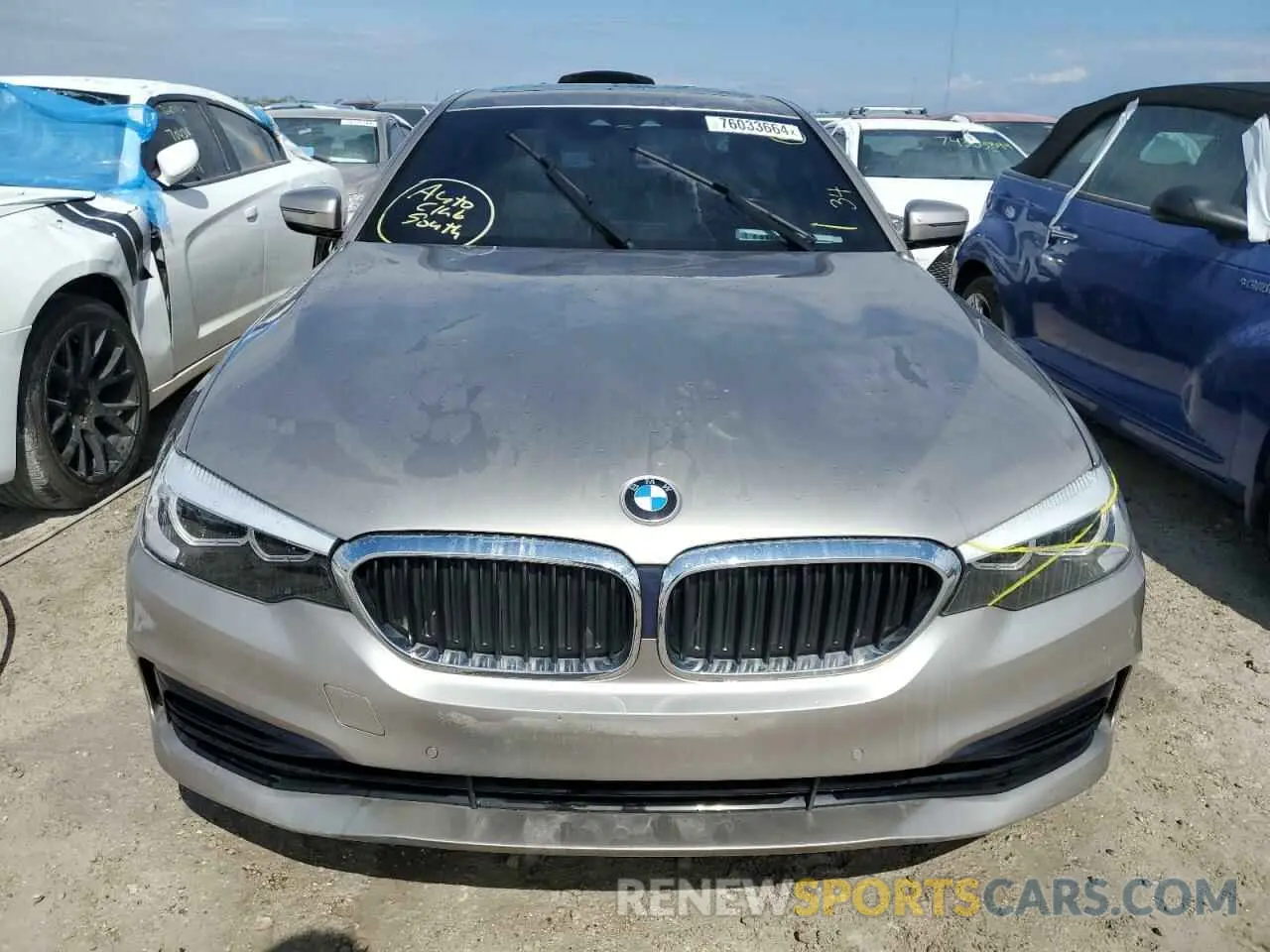 5 fotografías del automóvil dañado WBAJA5C56KBX87918 BMW 5 SERIES 2019
