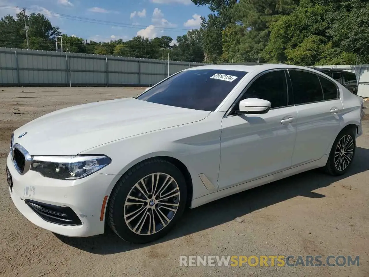 1 fotografías del automóvil dañado WBAJA5C56KWW16465 BMW 5 SERIES 2019